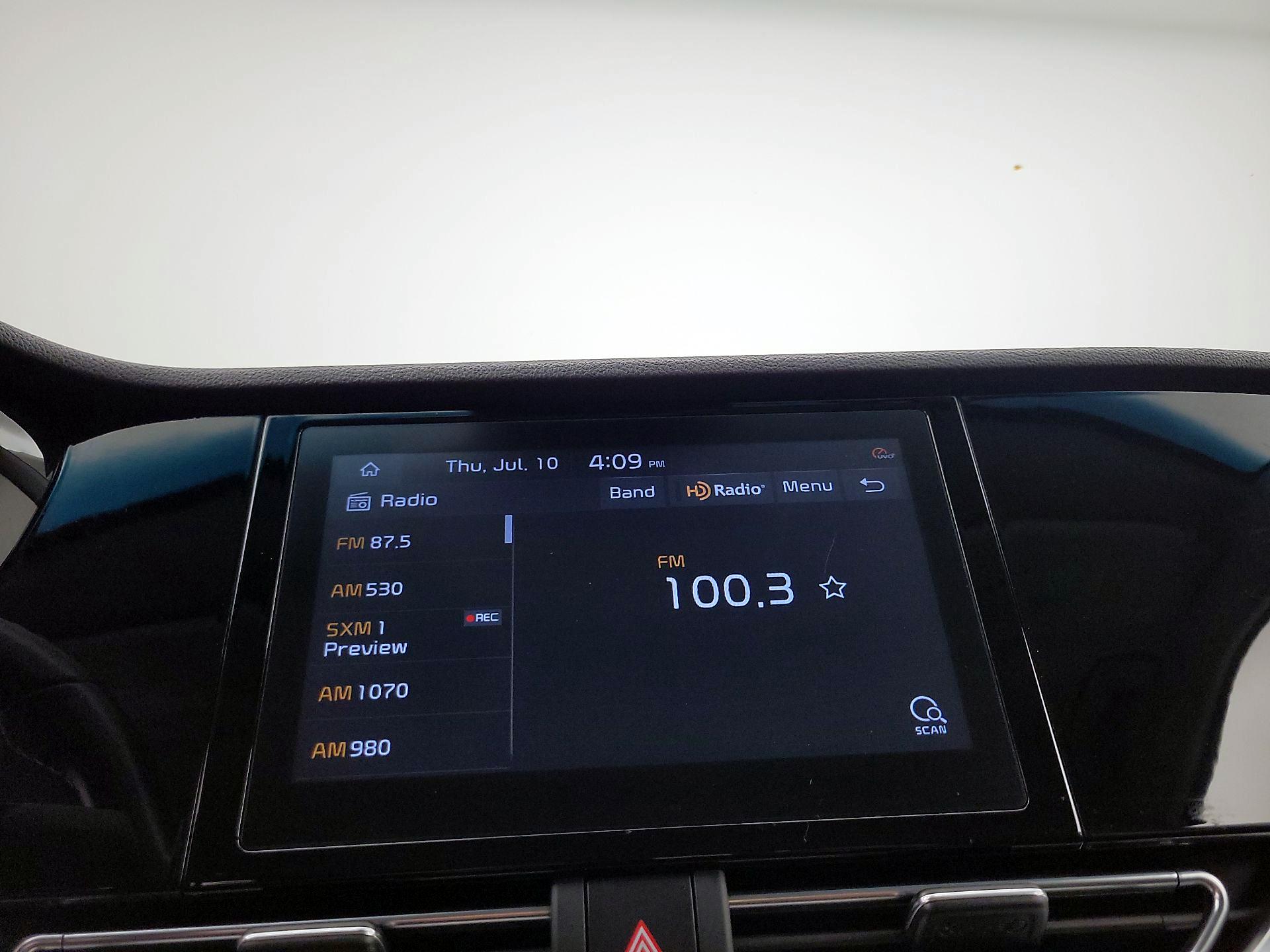 Thumbnail: 2020 Kia Niro - 15