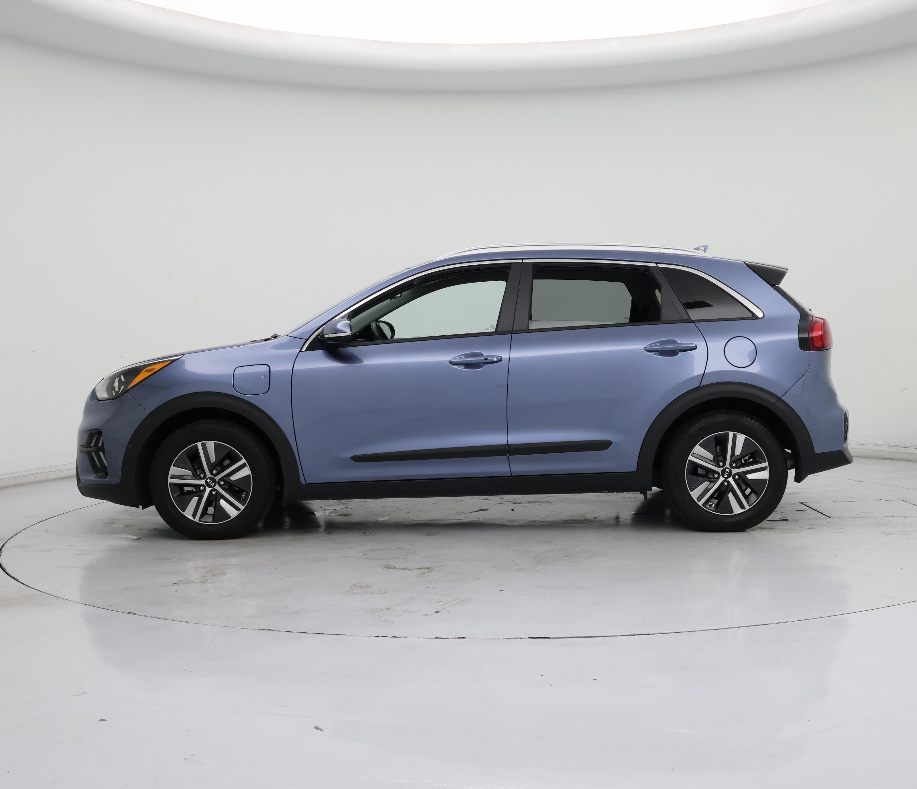 Thumbnail: 2020 Kia Niro - 3