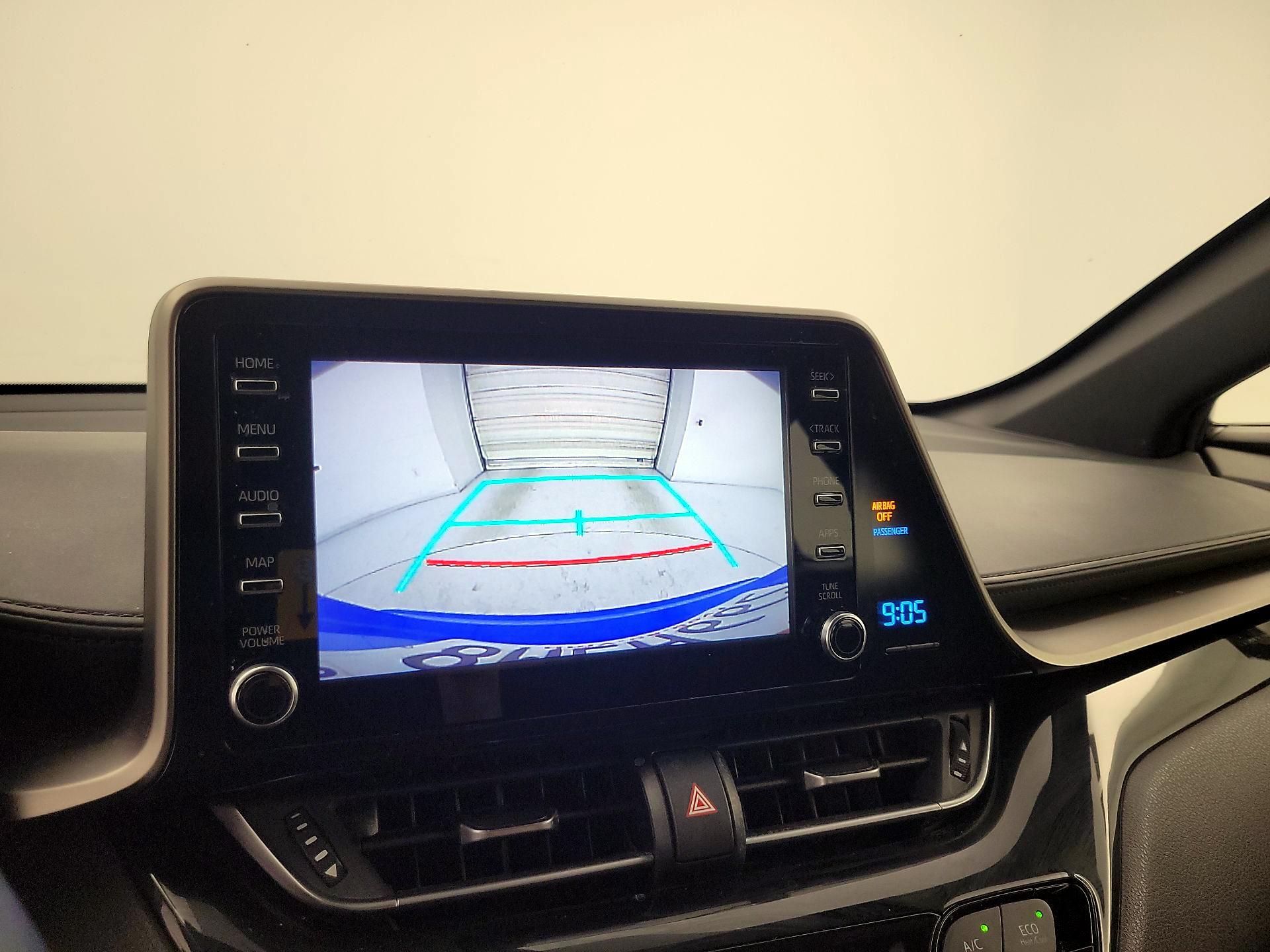 Thumbnail: 2019 Toyota C-HR - 14