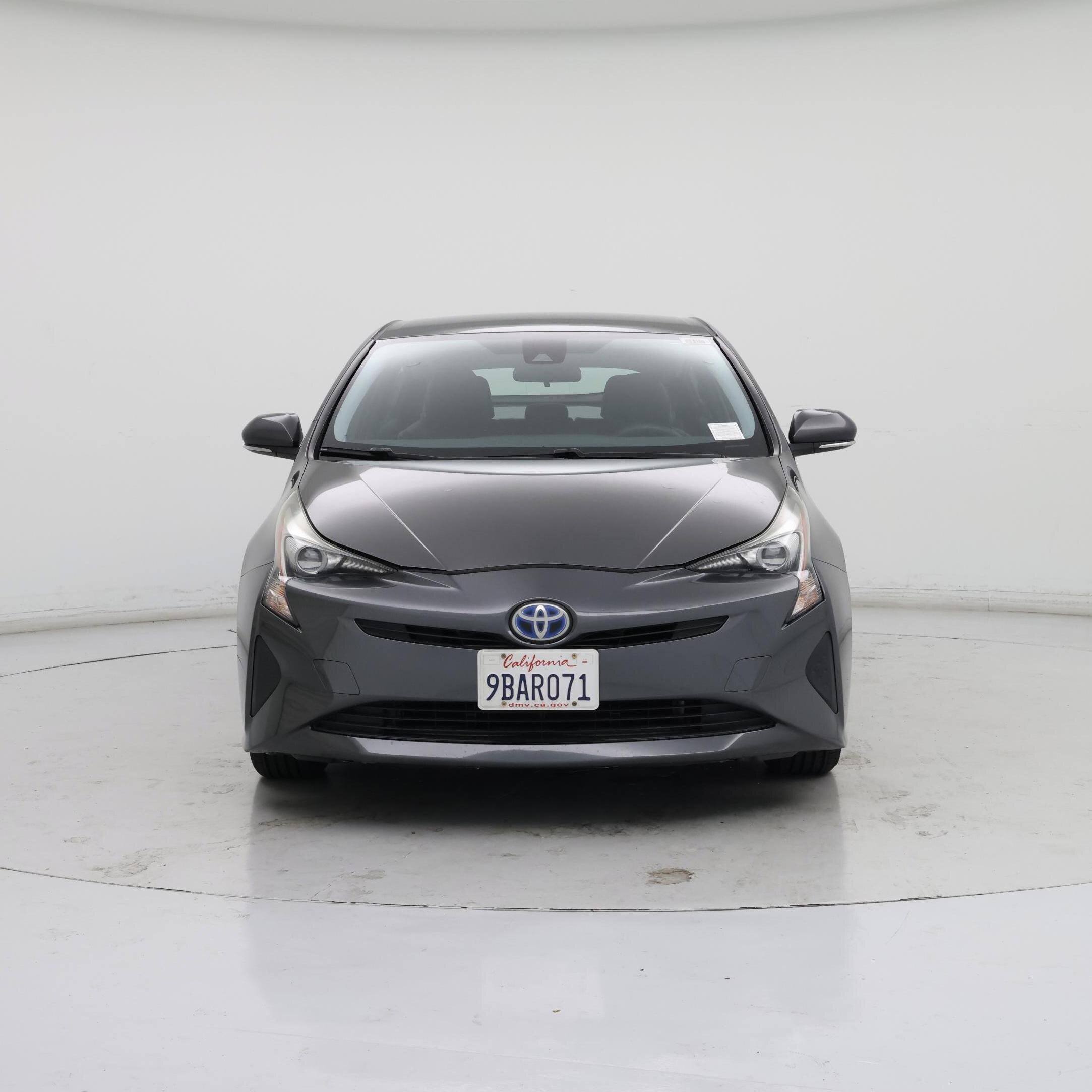 Thumbnail: 2017 Toyota Prius - 5