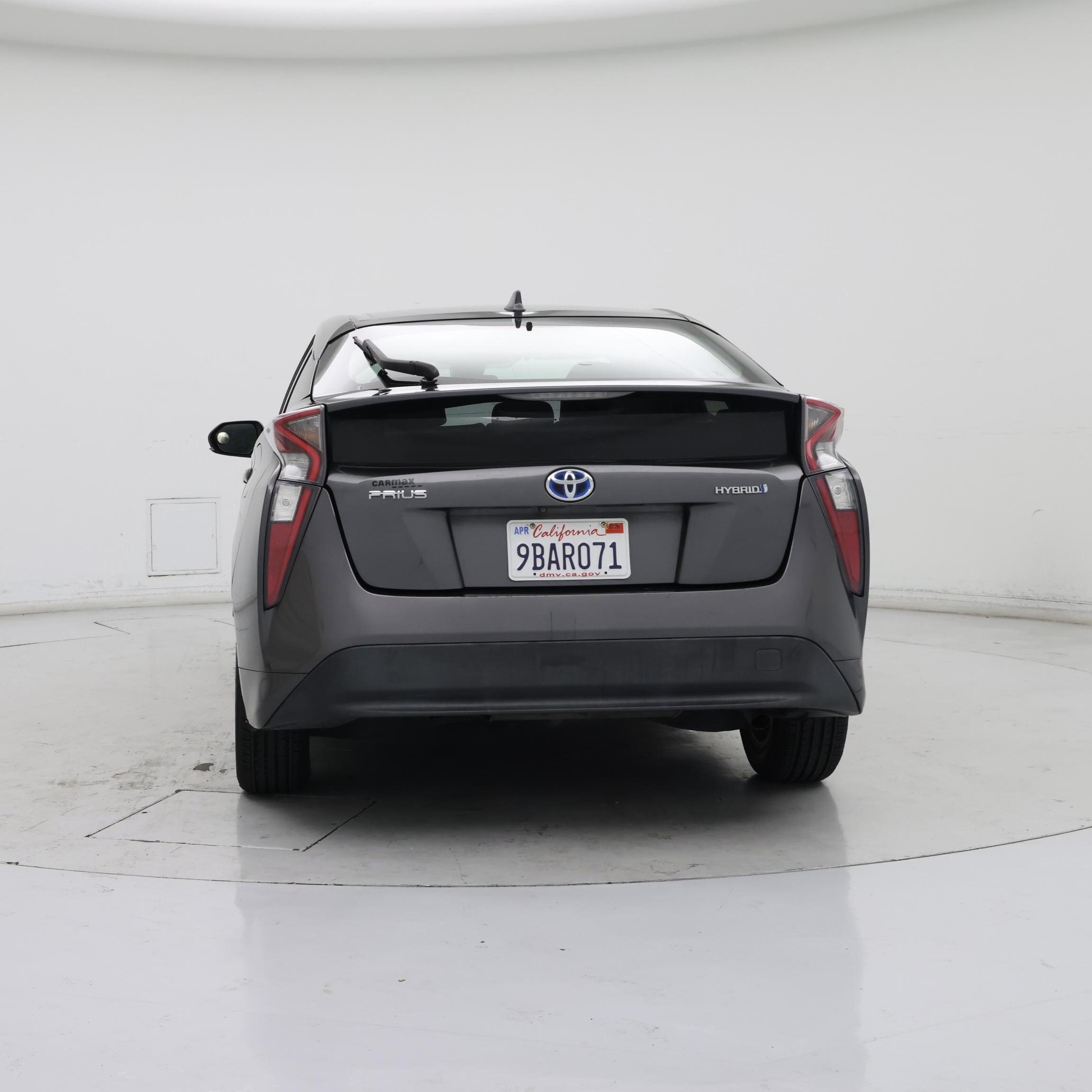 Thumbnail: 2017 Toyota Prius - 6