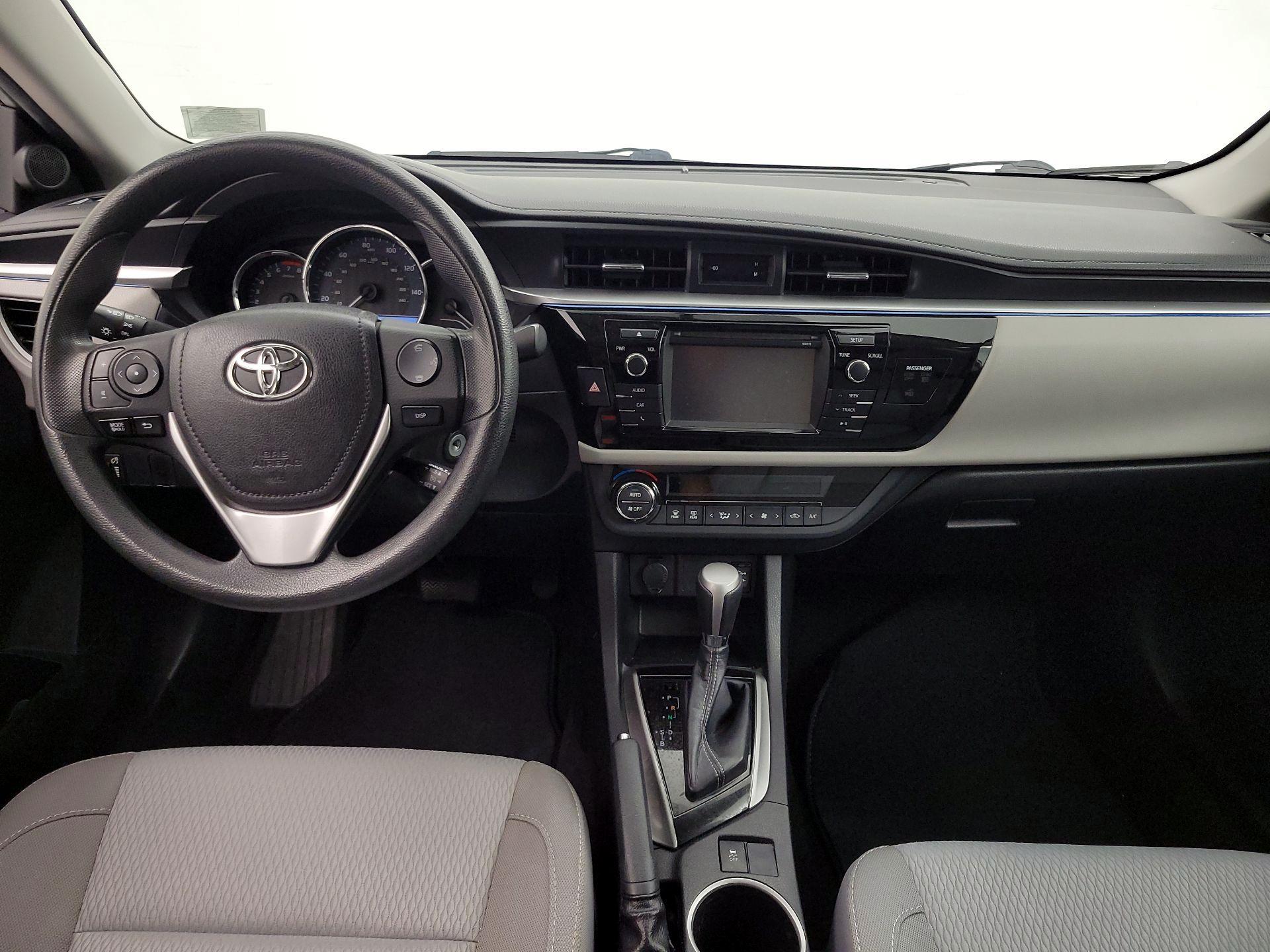 Thumbnail: 2016 Toyota Corolla - 9