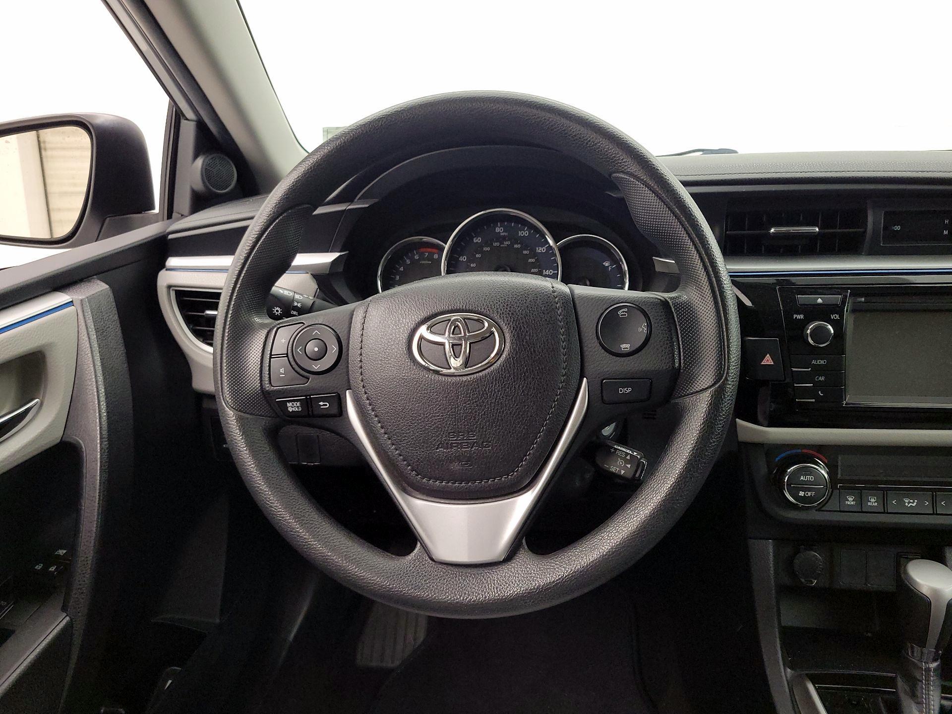 Thumbnail: 2016 Toyota Corolla - 10