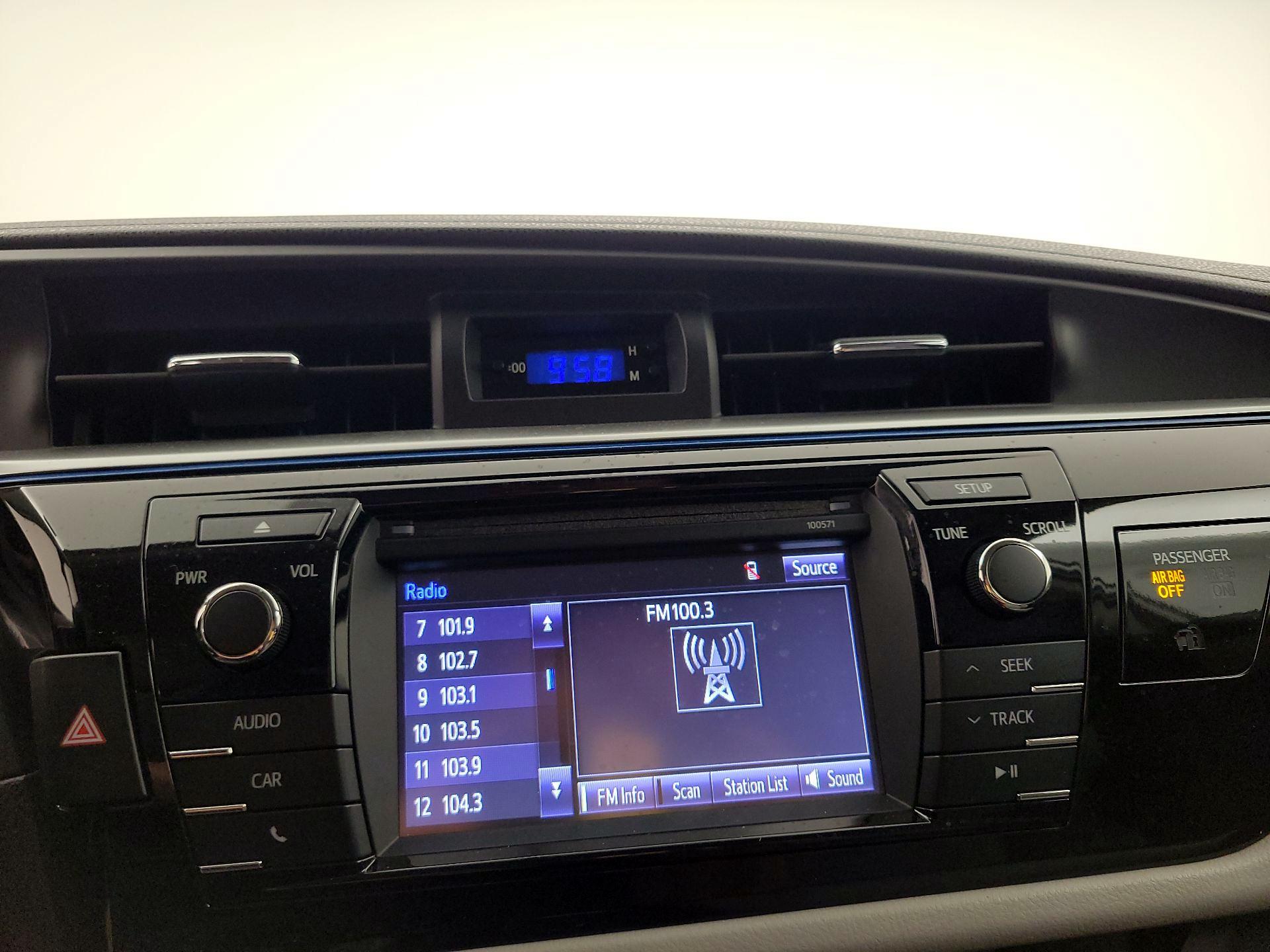 Thumbnail: 2016 Toyota Corolla - 15