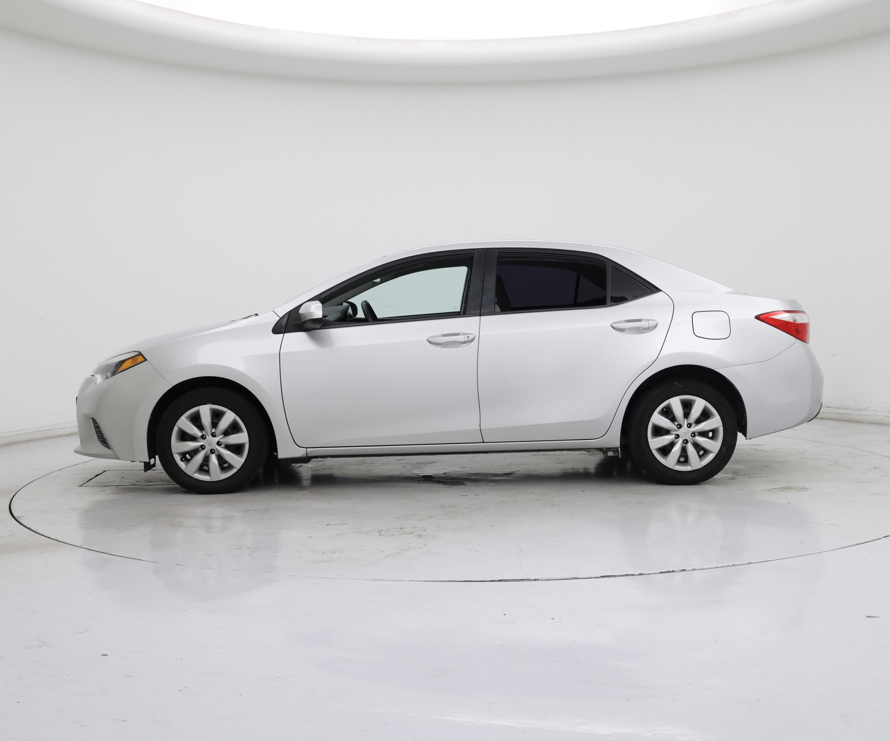 Thumbnail: 2016 Toyota Corolla - 3