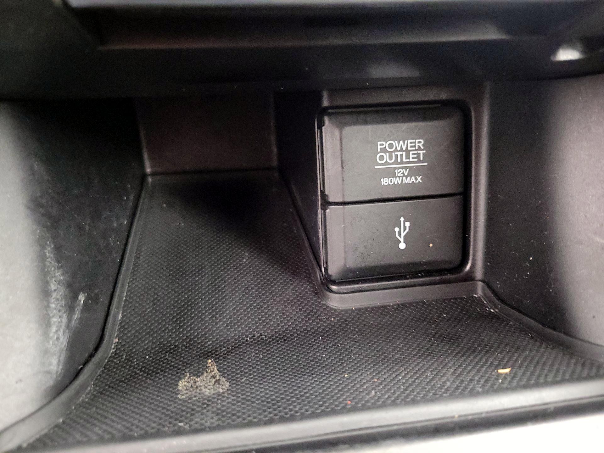 Thumbnail: 2014 Honda Accord - 18