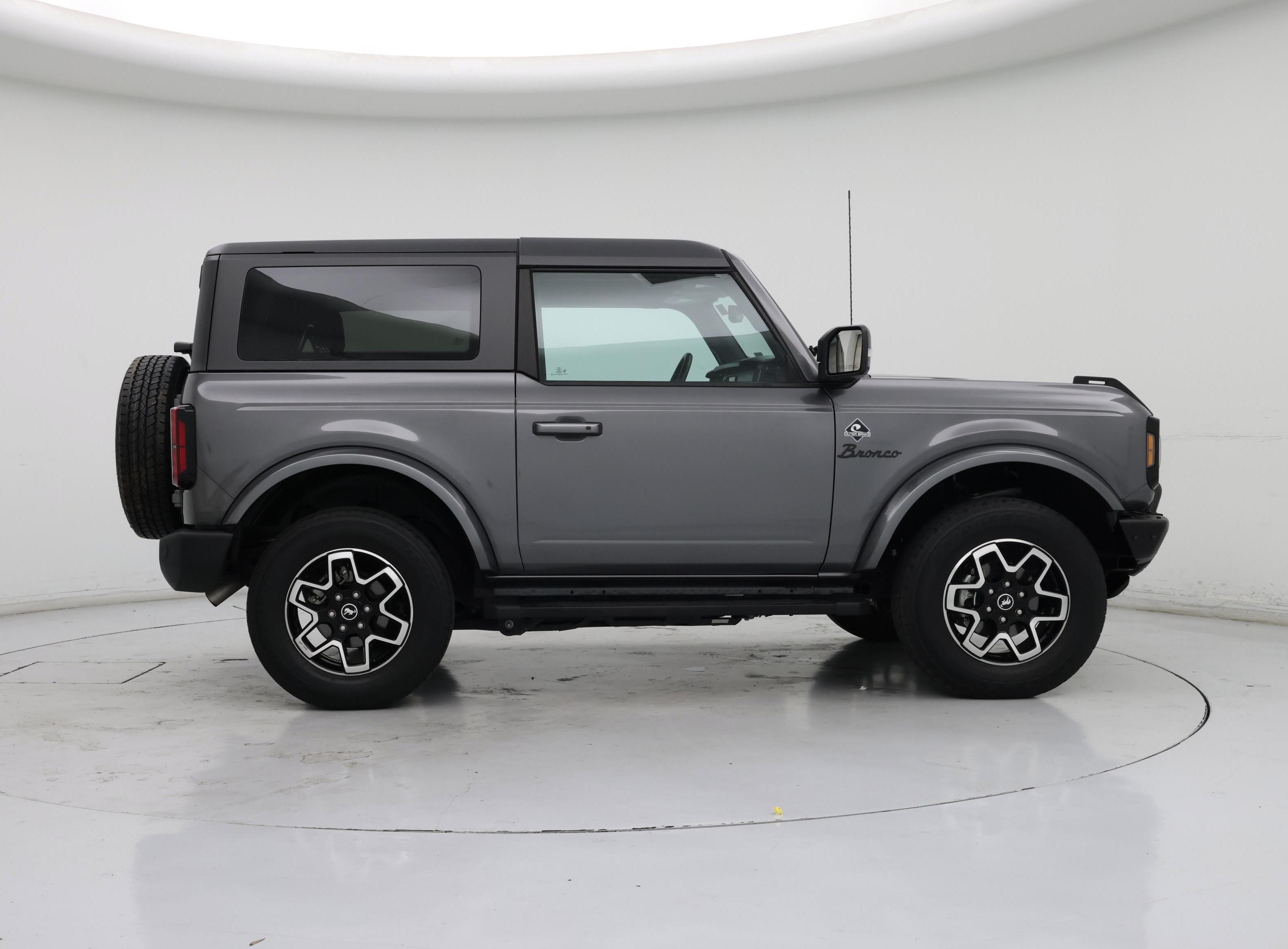 Thumbnail: 2022 Ford Bronco - 7
