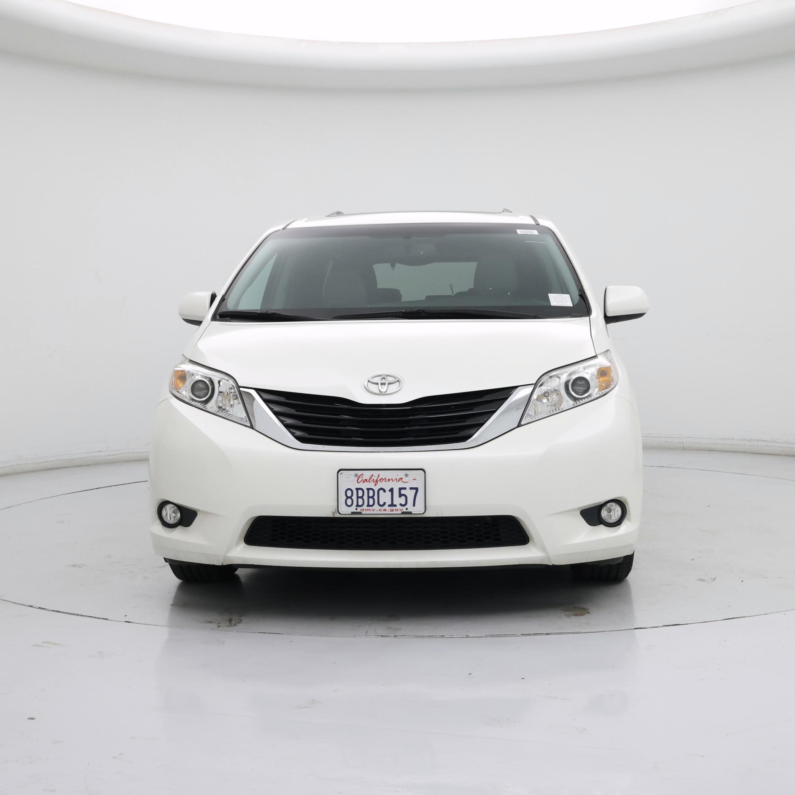 Thumbnail: 2017 Toyota Sienna - 5