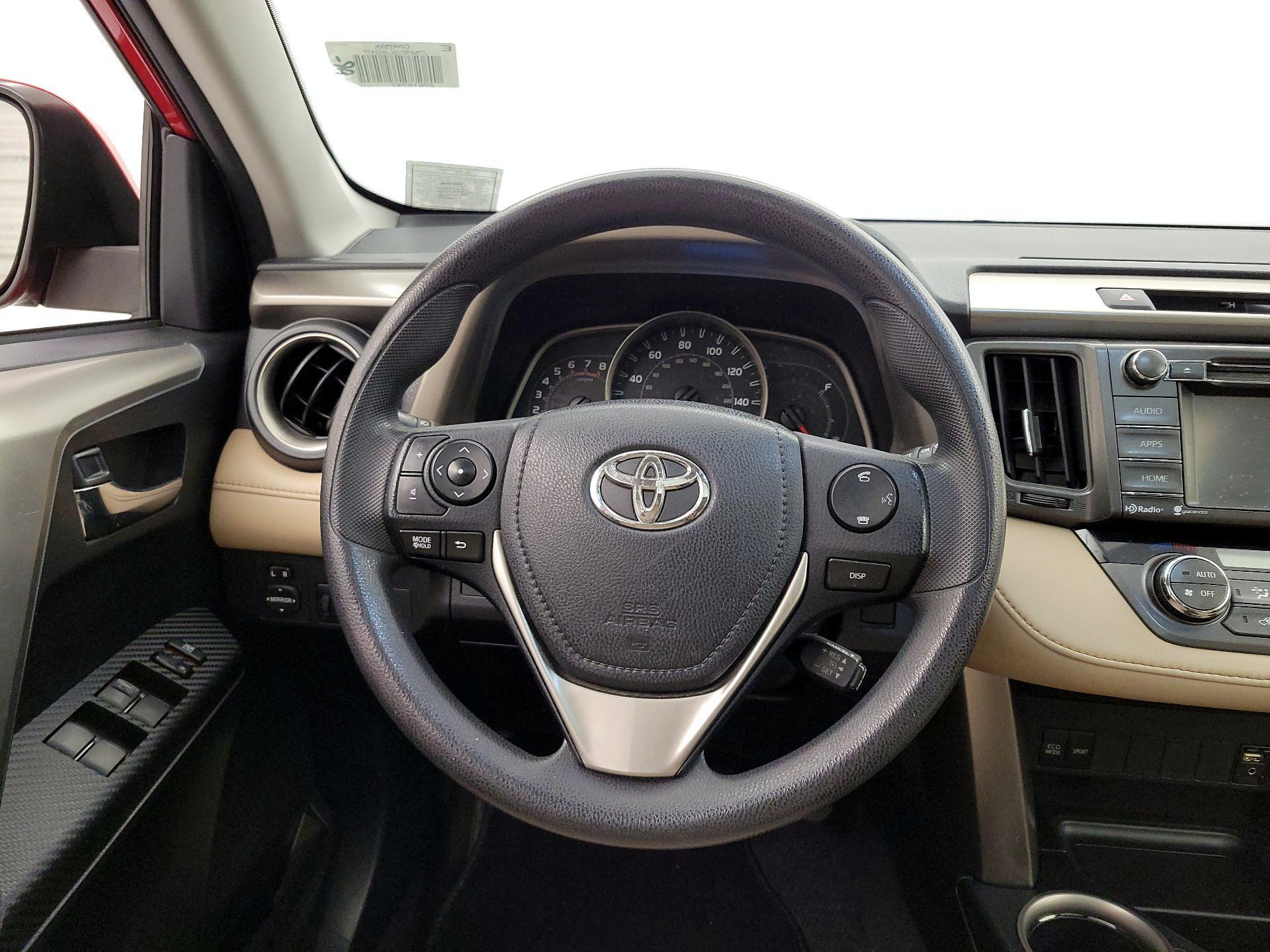 Thumbnail: 2014 Toyota RAV4 - 10