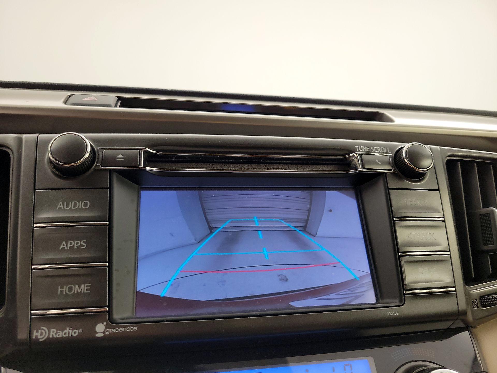 Thumbnail: 2014 Toyota RAV4 - 15