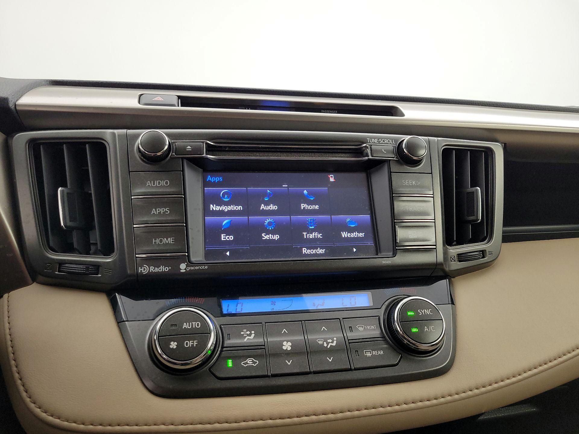 Thumbnail: 2014 Toyota RAV4 - 17