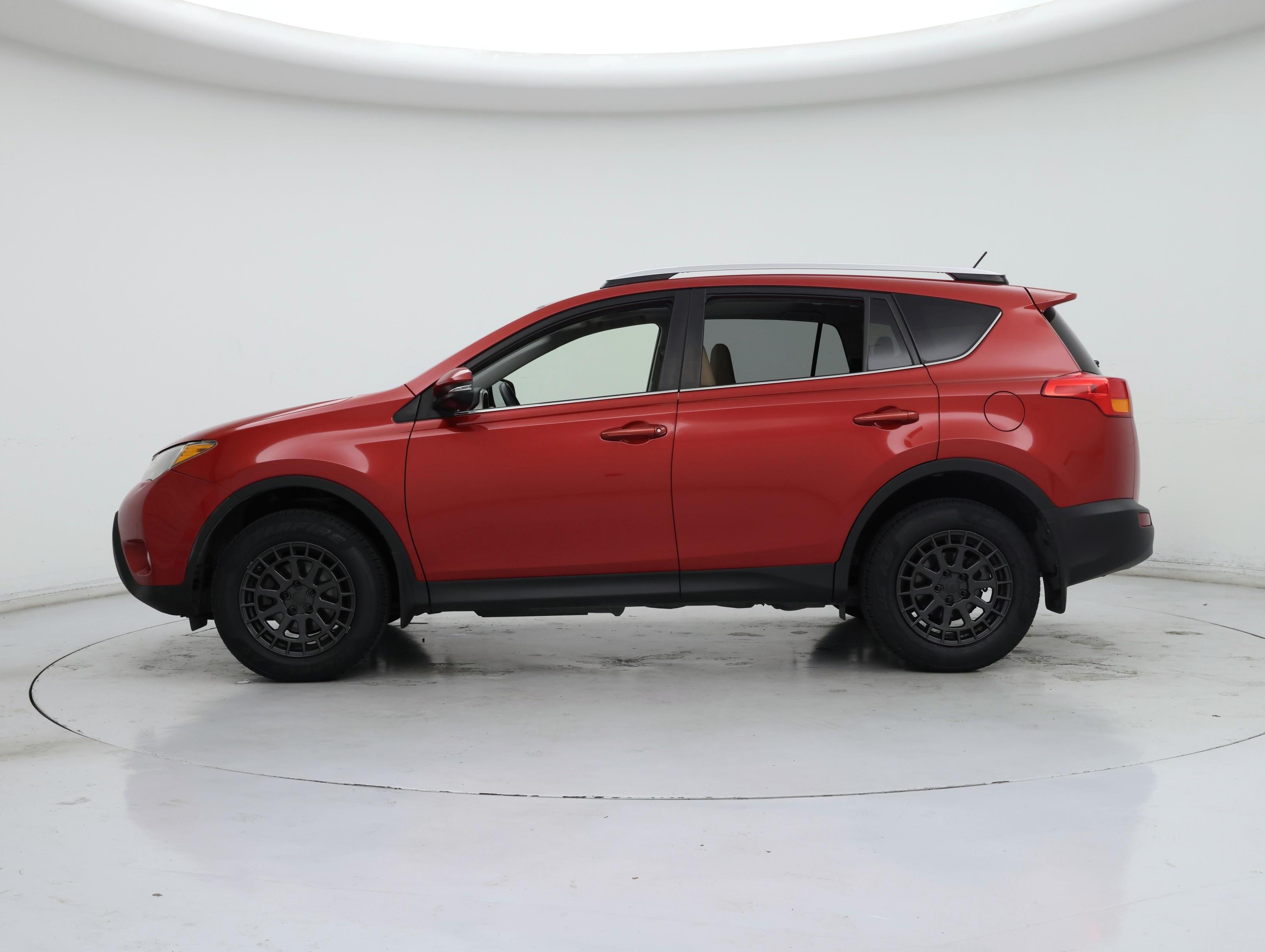 Thumbnail: 2014 Toyota RAV4 - 3