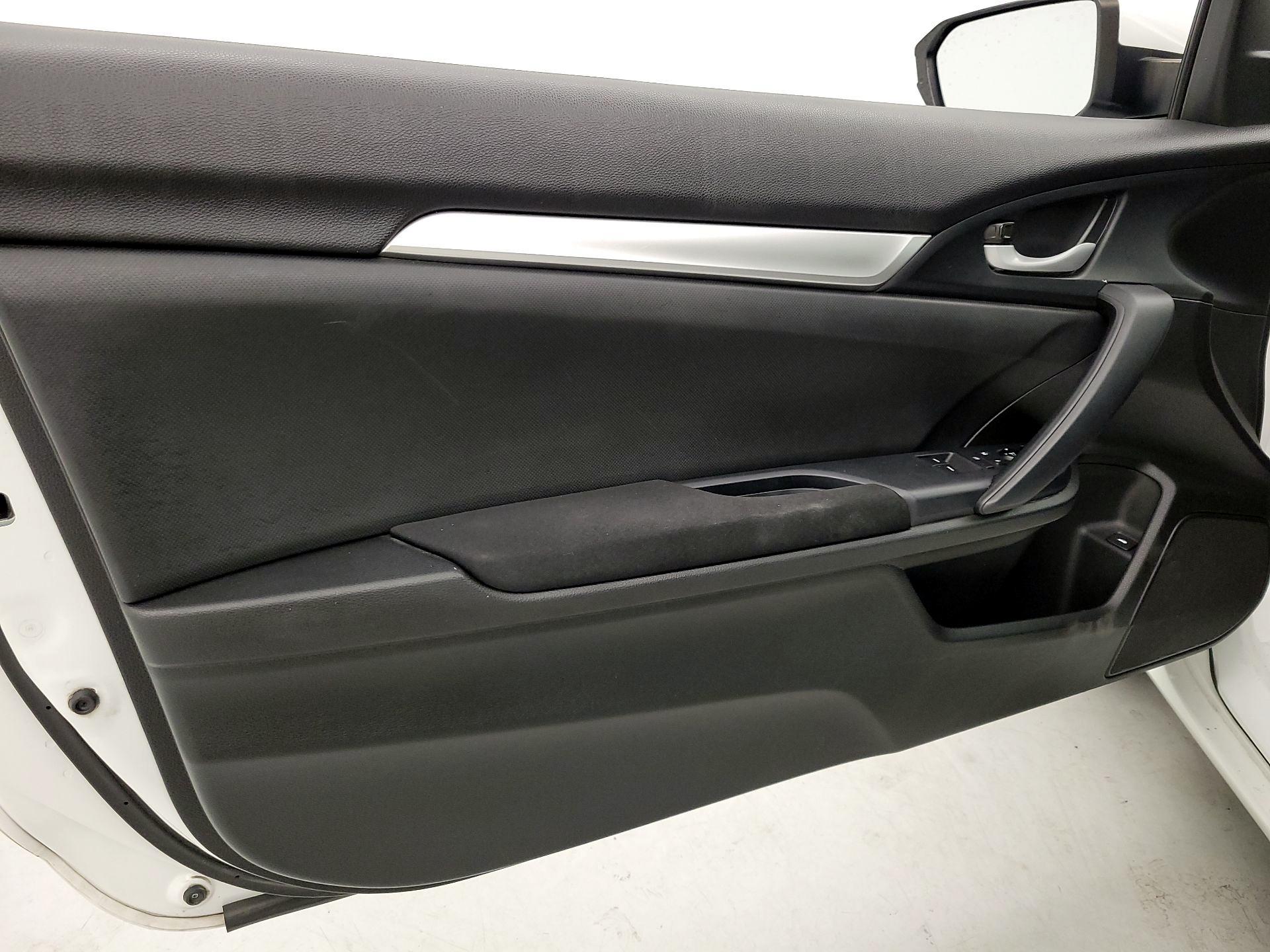 Thumbnail: 2019 Honda Civic - 12