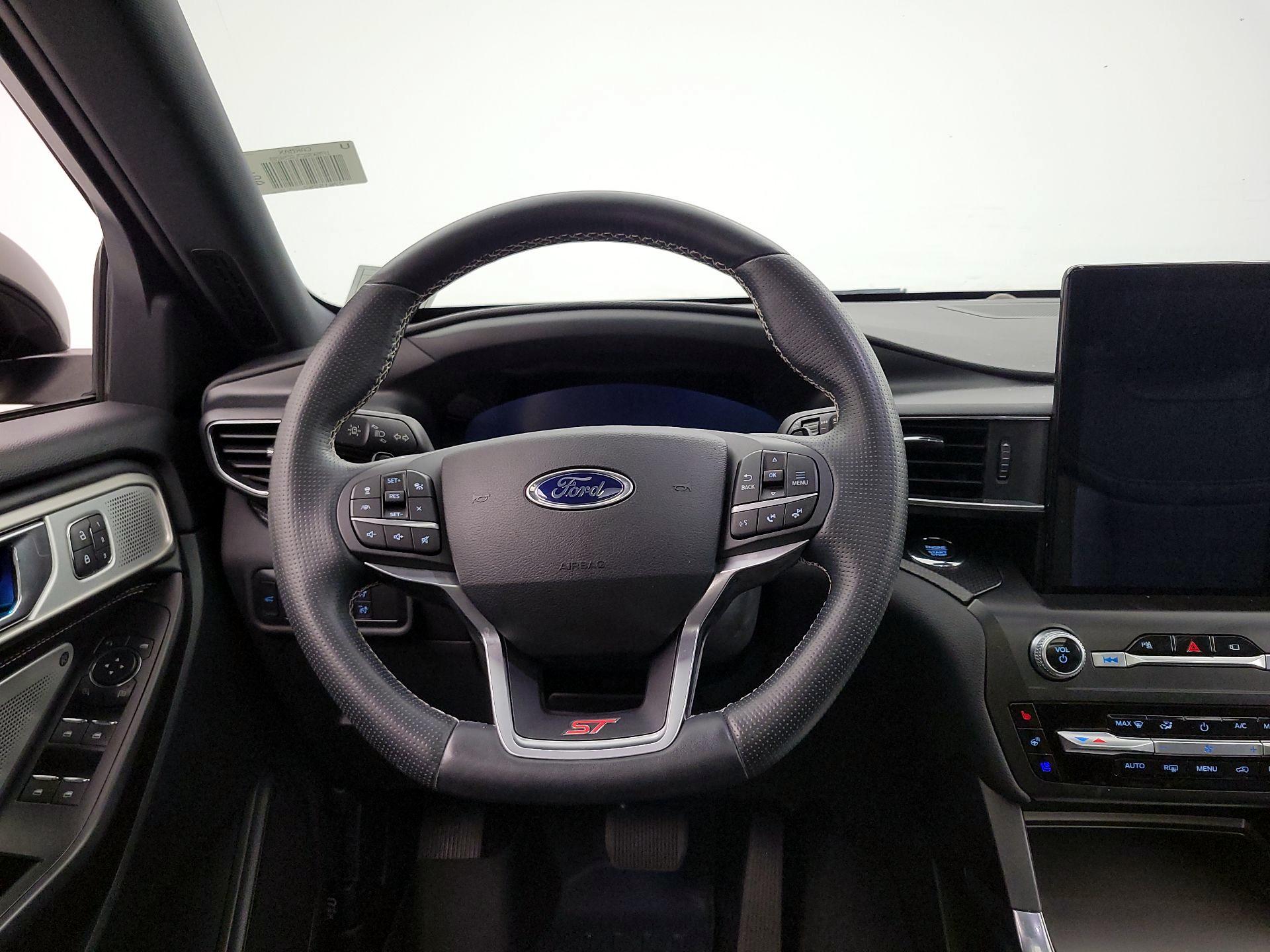 Thumbnail: 2020 Ford Explorer - 10