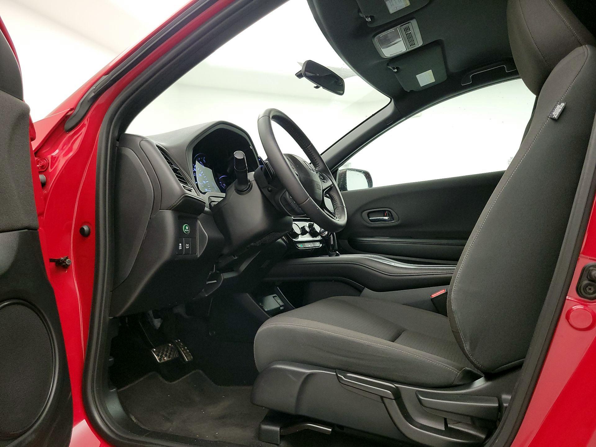 Thumbnail: 2019 Honda HR-V - 11