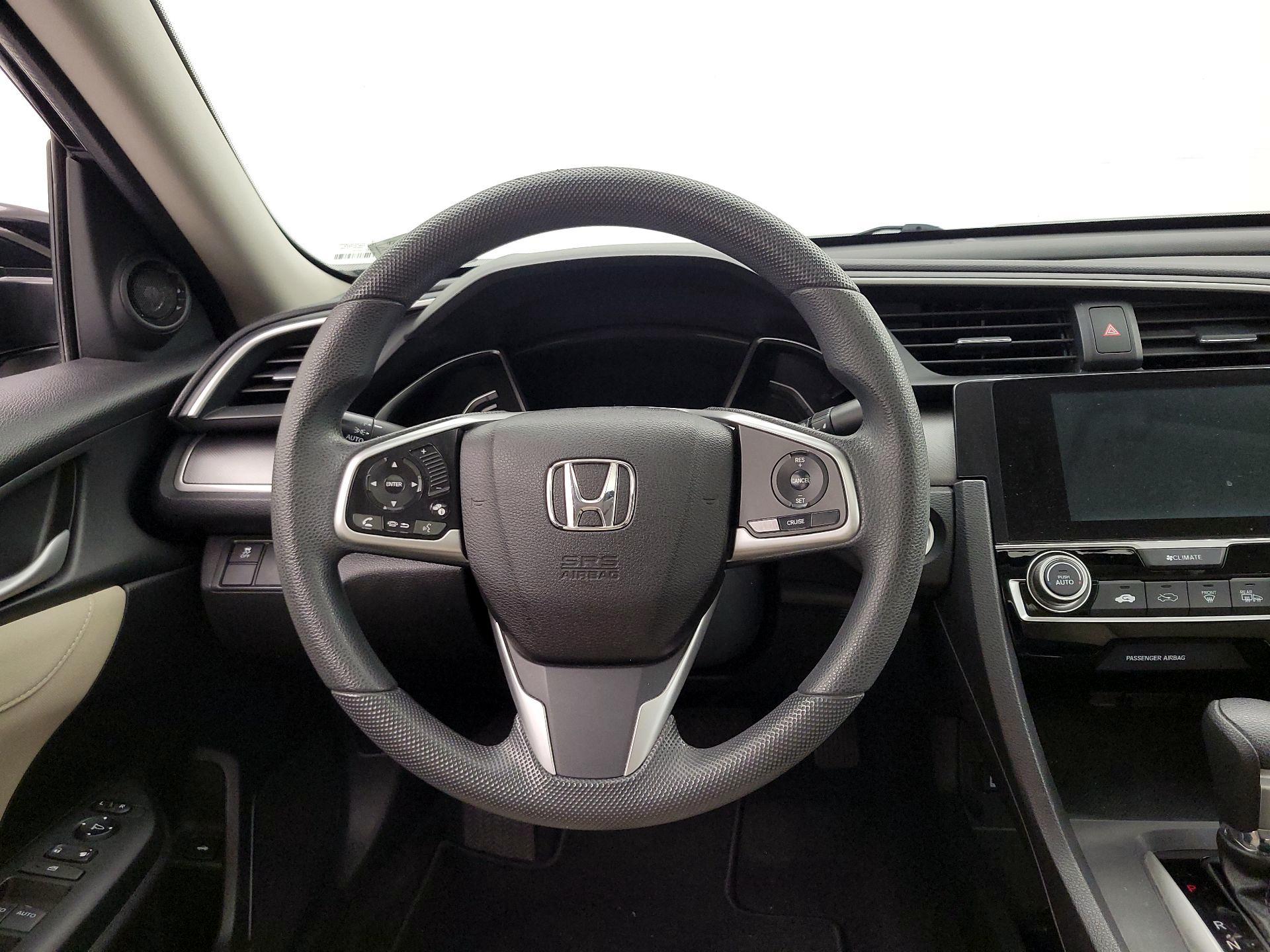 Thumbnail: 2016 Honda Civic - 10