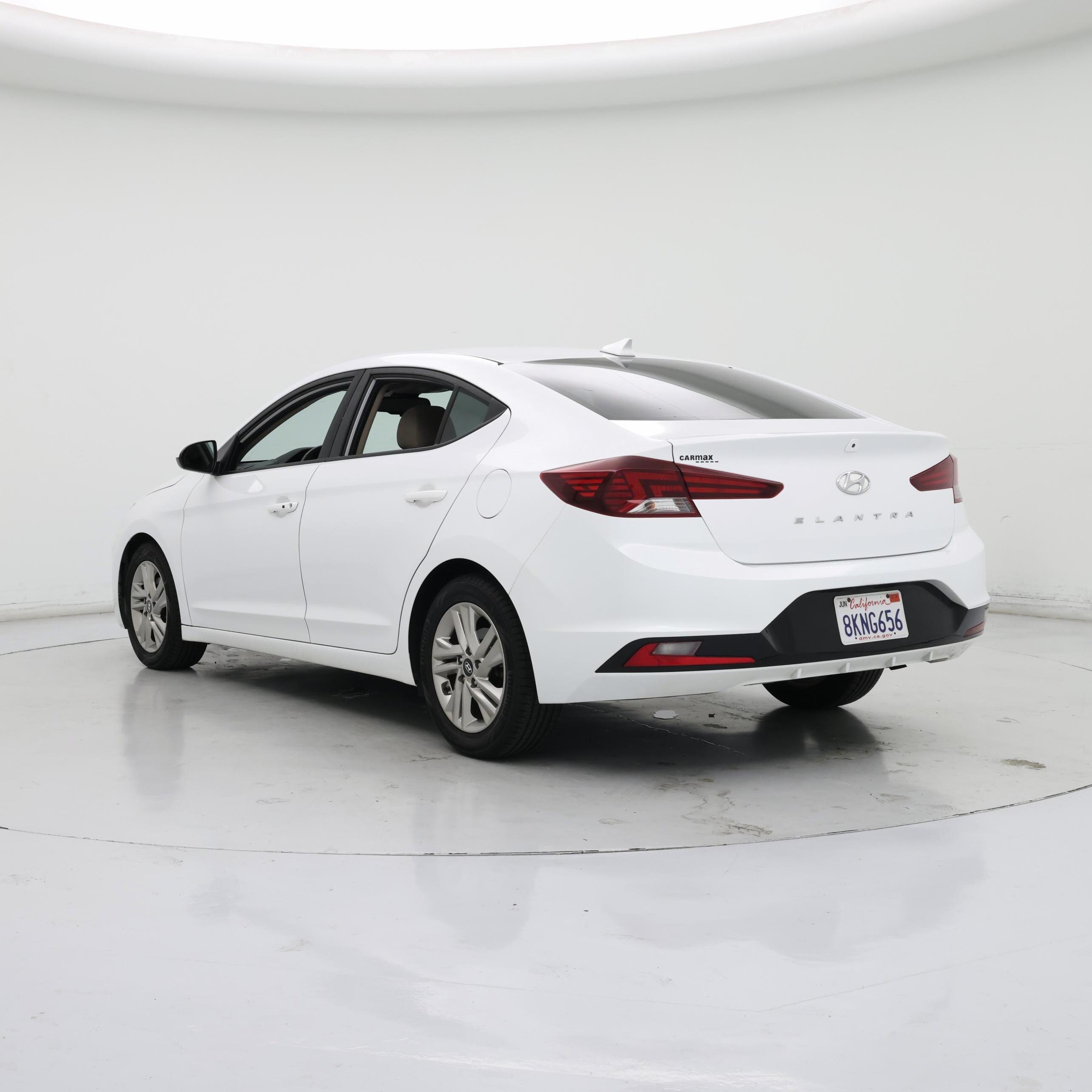 Thumbnail: 2019 Hyundai Elantra - 2