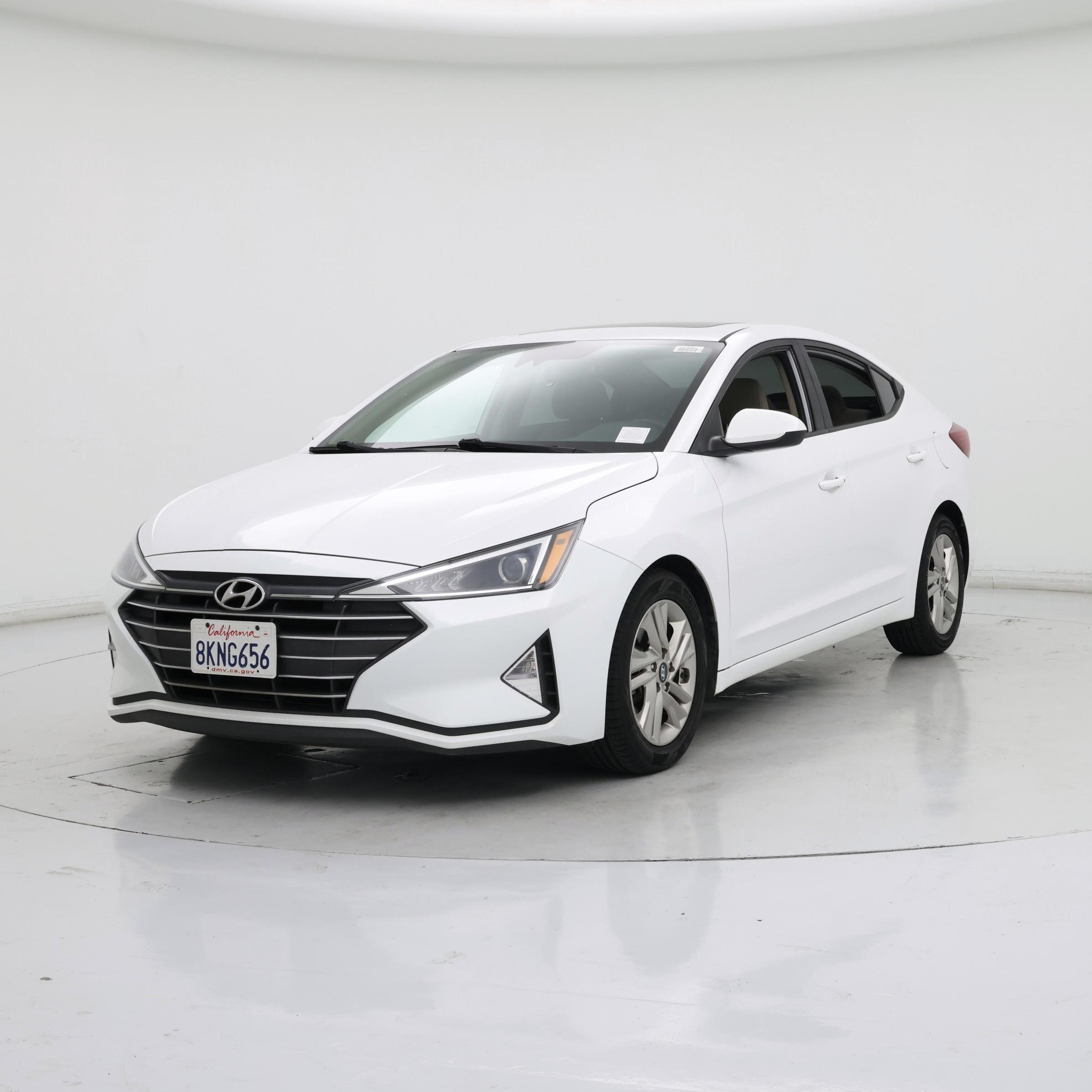Thumbnail: 2019 Hyundai Elantra - 4
