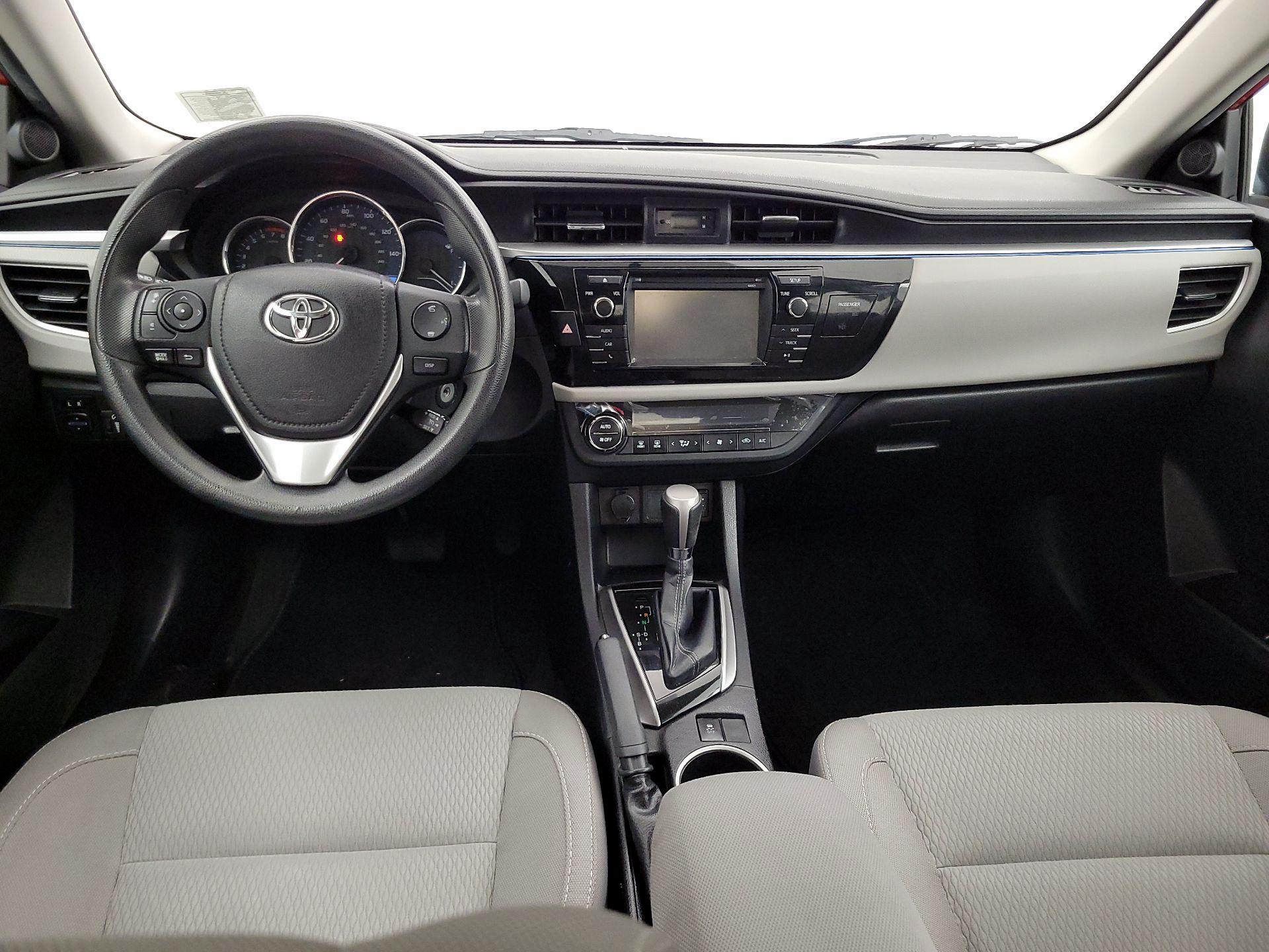 Thumbnail: 2016 Toyota Corolla - 9