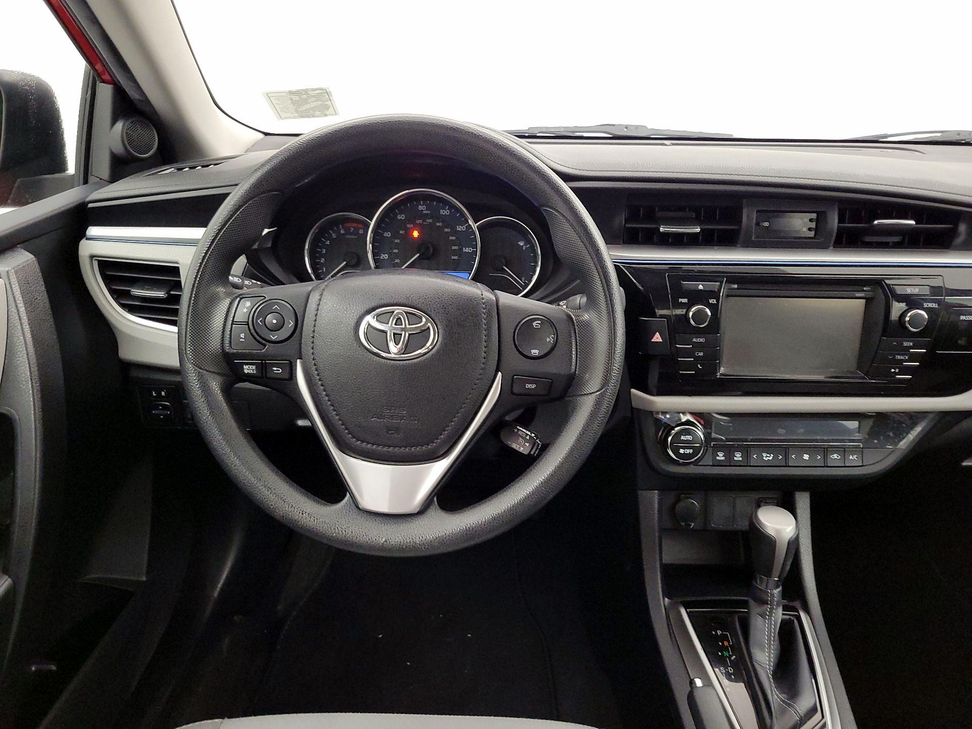 Thumbnail: 2016 Toyota Corolla - 10