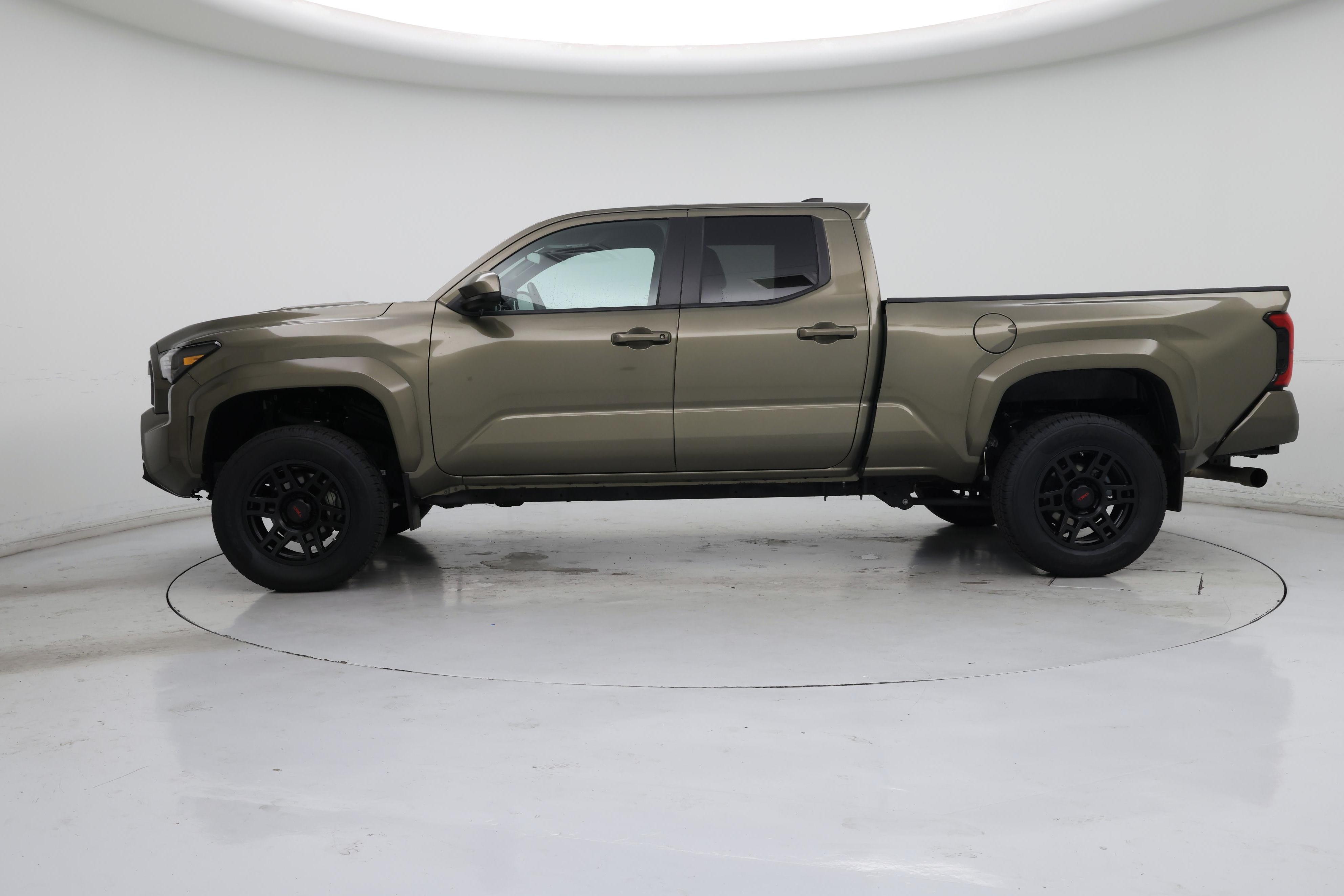 Thumbnail: 2024 Toyota Tacoma - 3