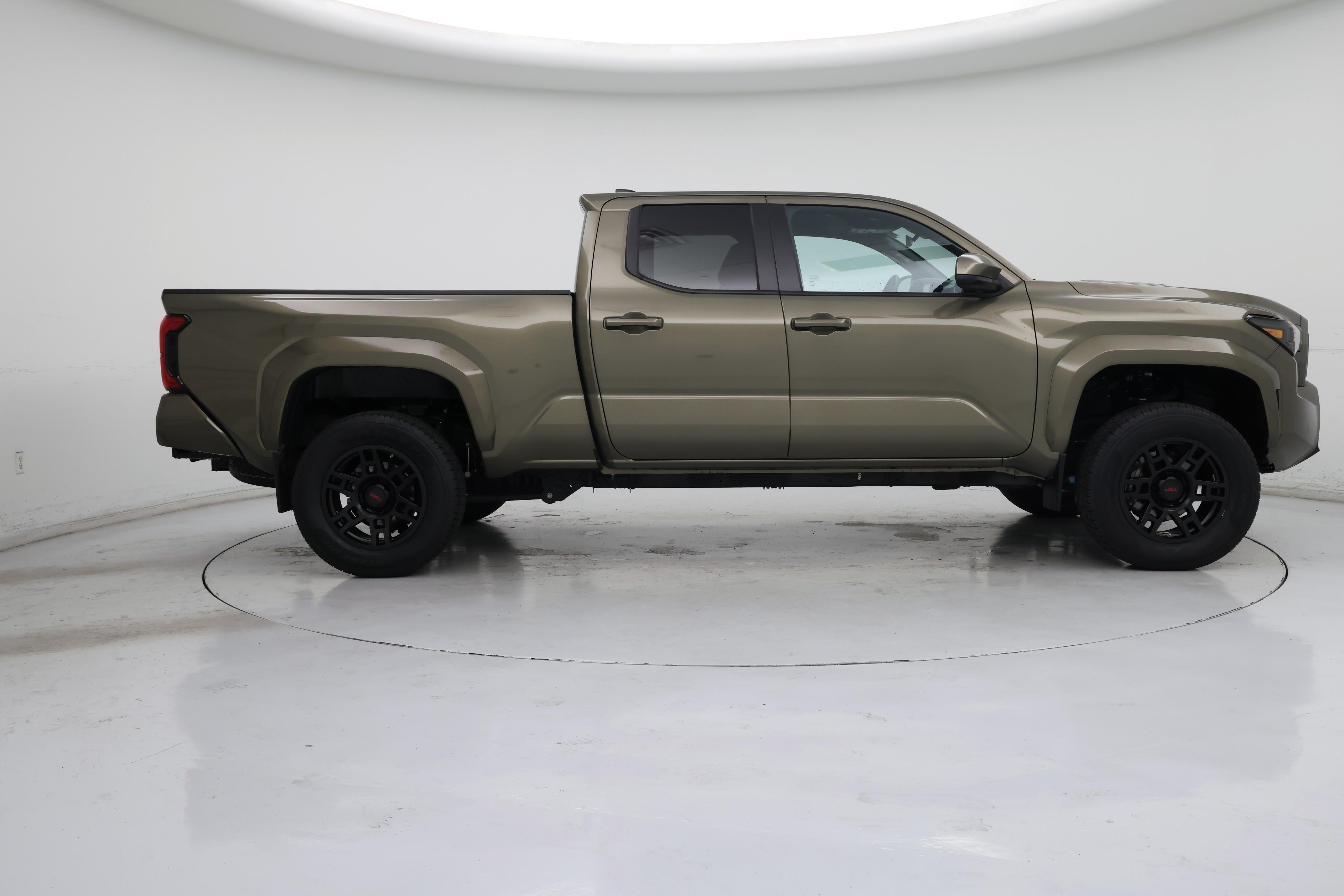 Thumbnail: 2024 Toyota Tacoma - 7