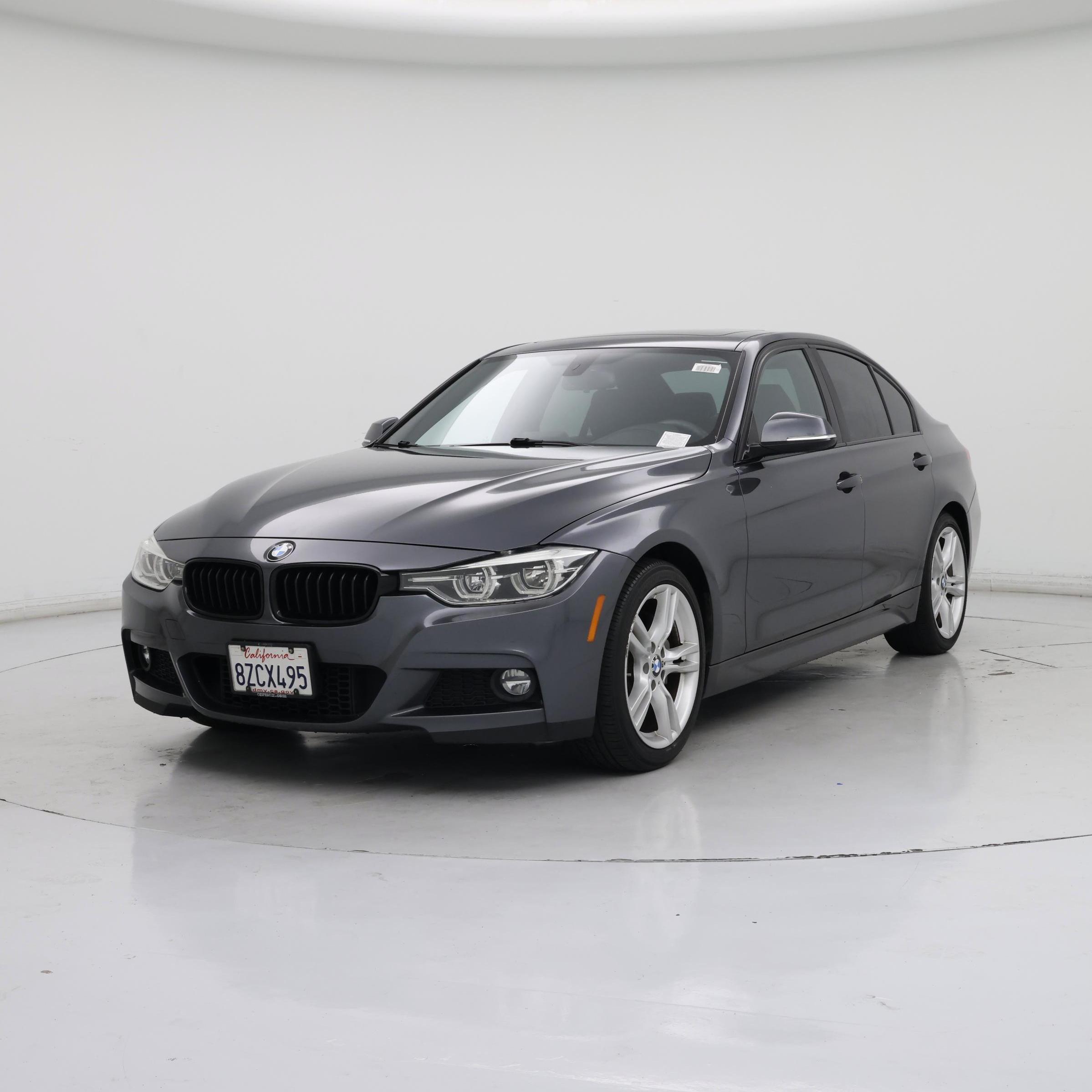 Thumbnail: 2018 BMW 3 Series - 4