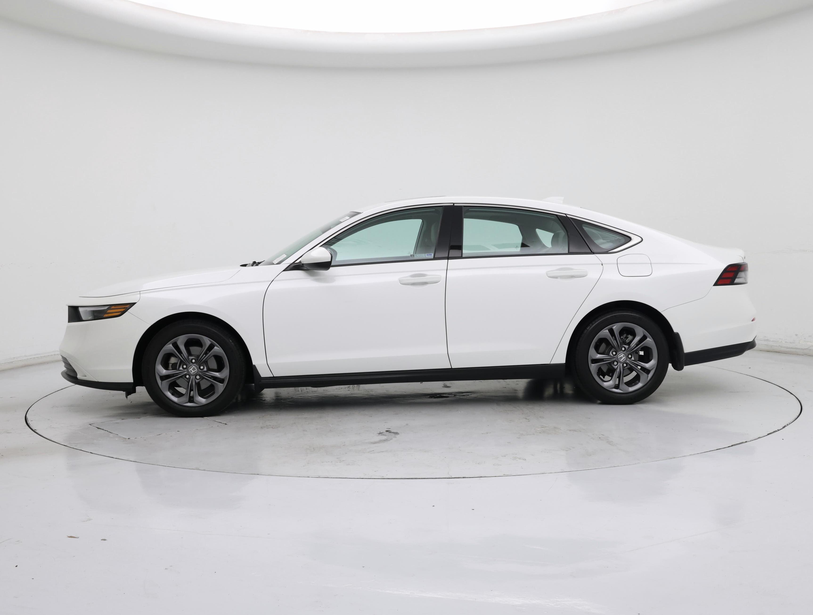 Thumbnail: 2023 Honda Accord - 3