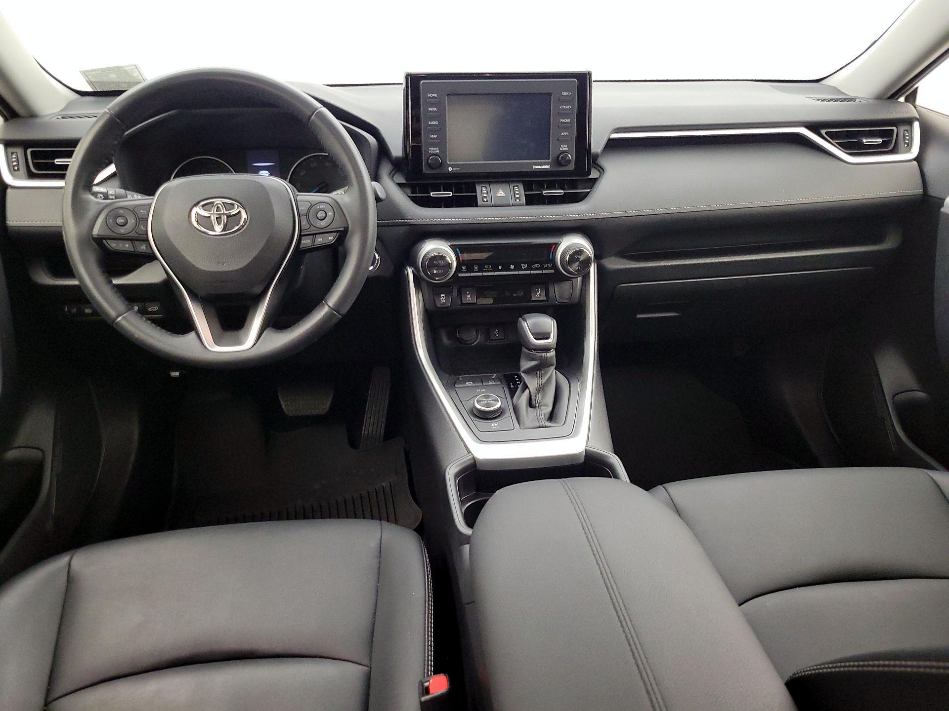 Thumbnail: 2021 Toyota RAV4 - 9
