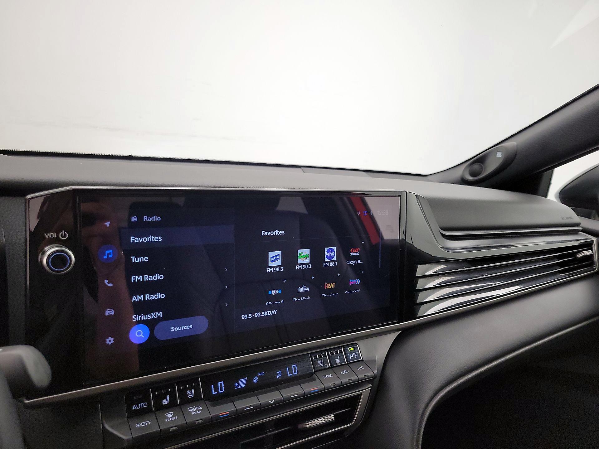 Thumbnail: 2025 Toyota Camry - 15