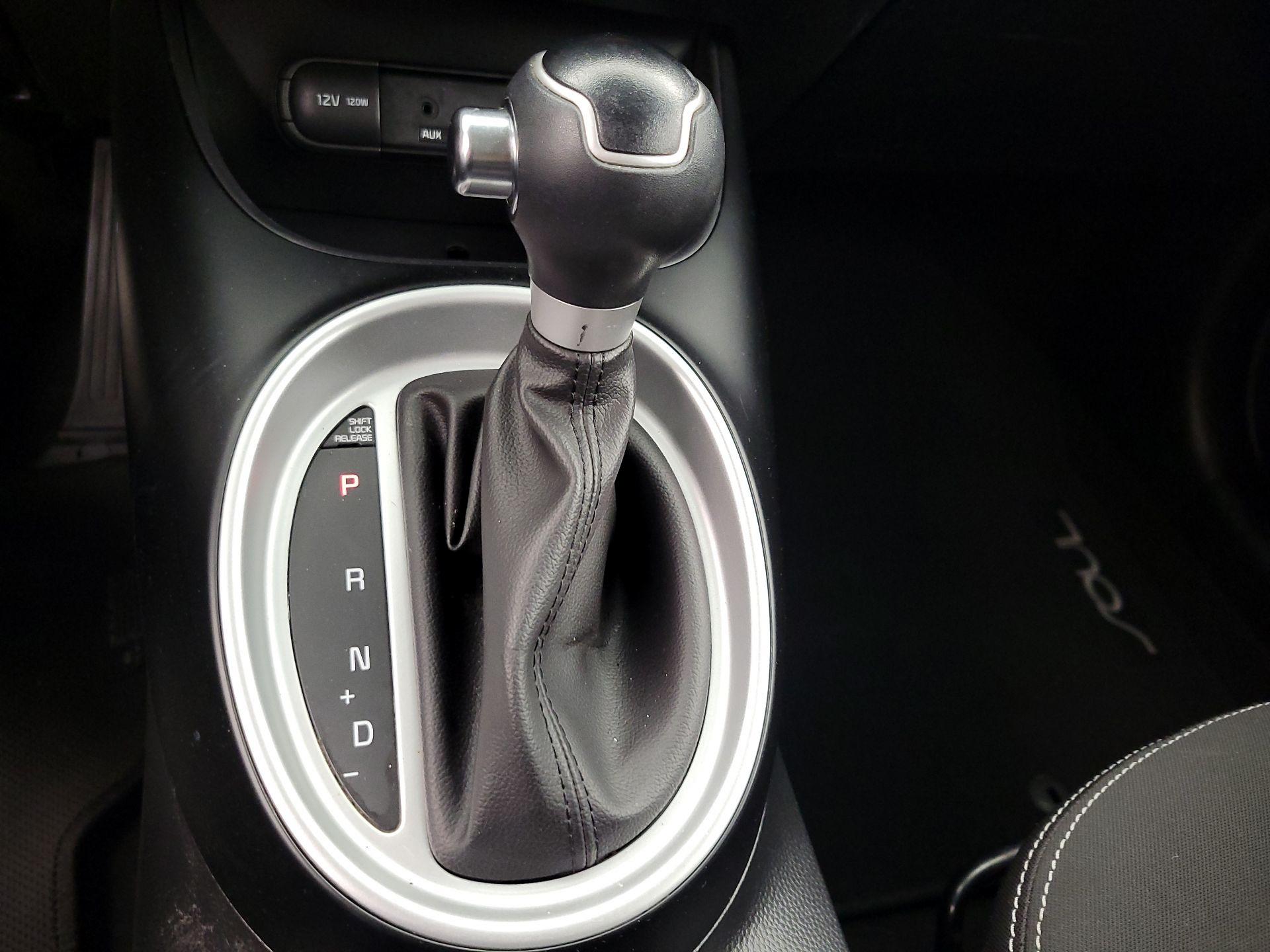 Thumbnail: 2017 Kia Soul - 16
