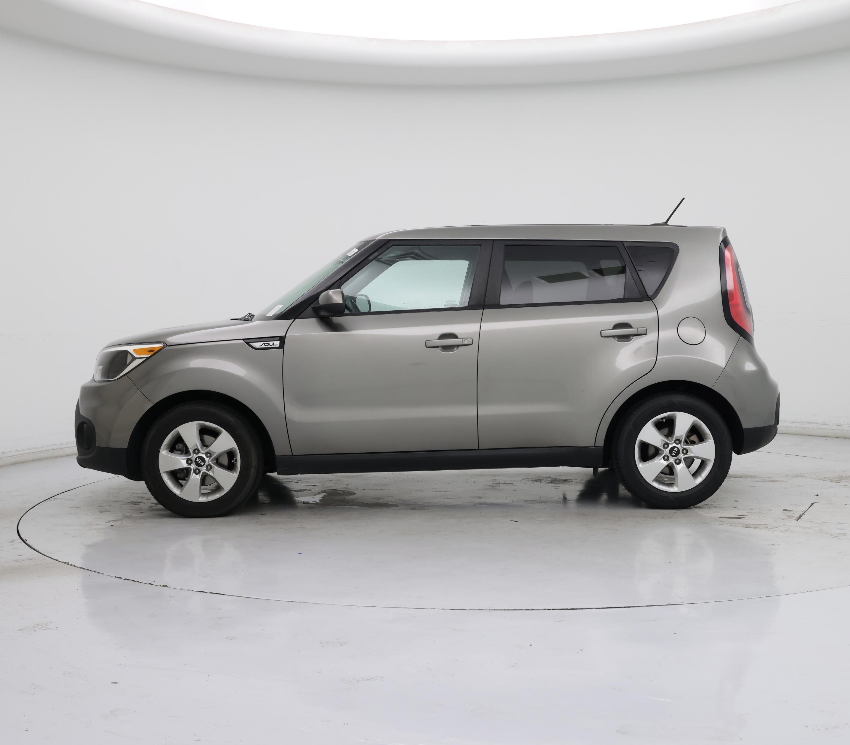 Thumbnail: 2017 Kia Soul - 3