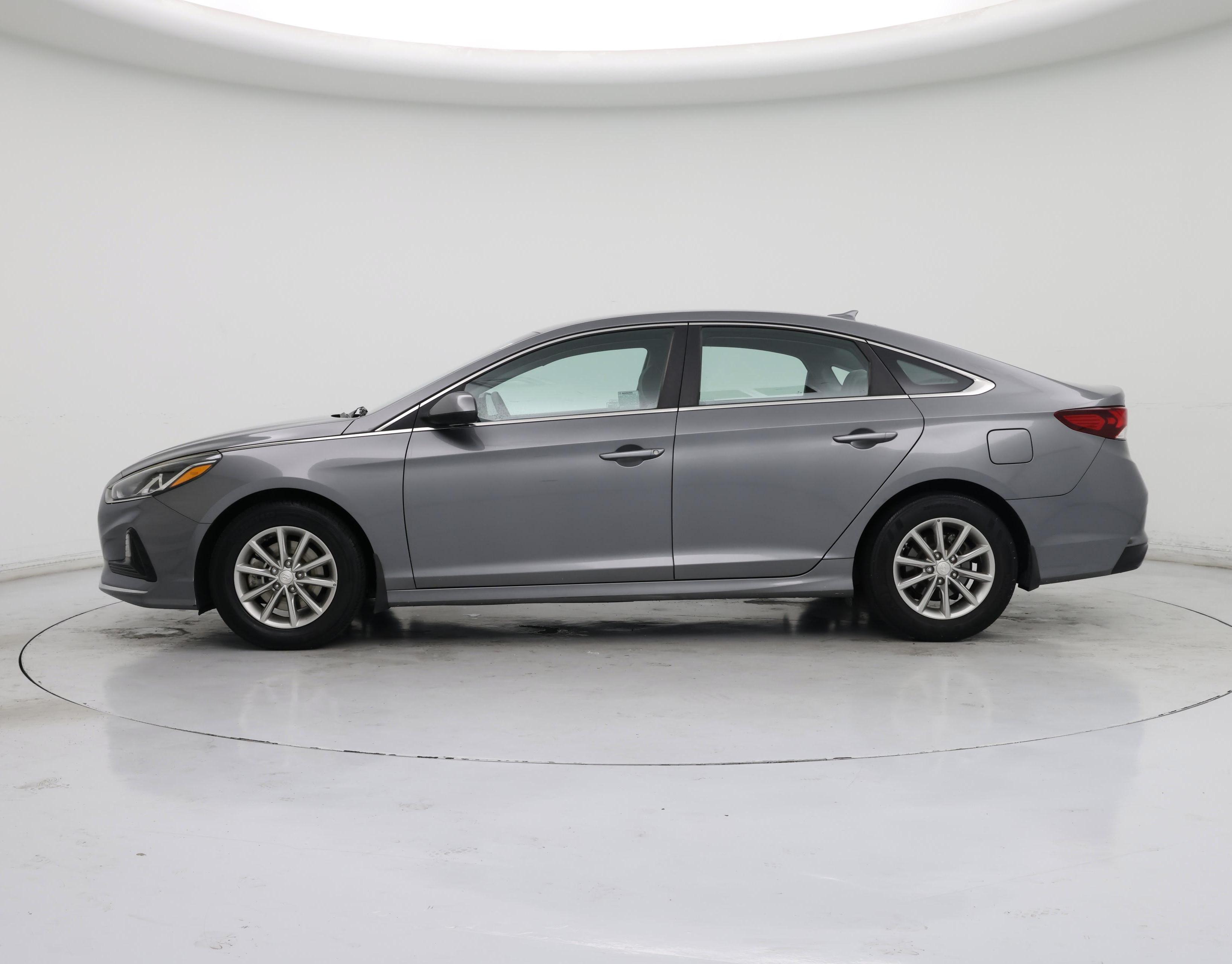 Thumbnail: 2019 Hyundai Sonata - 3
