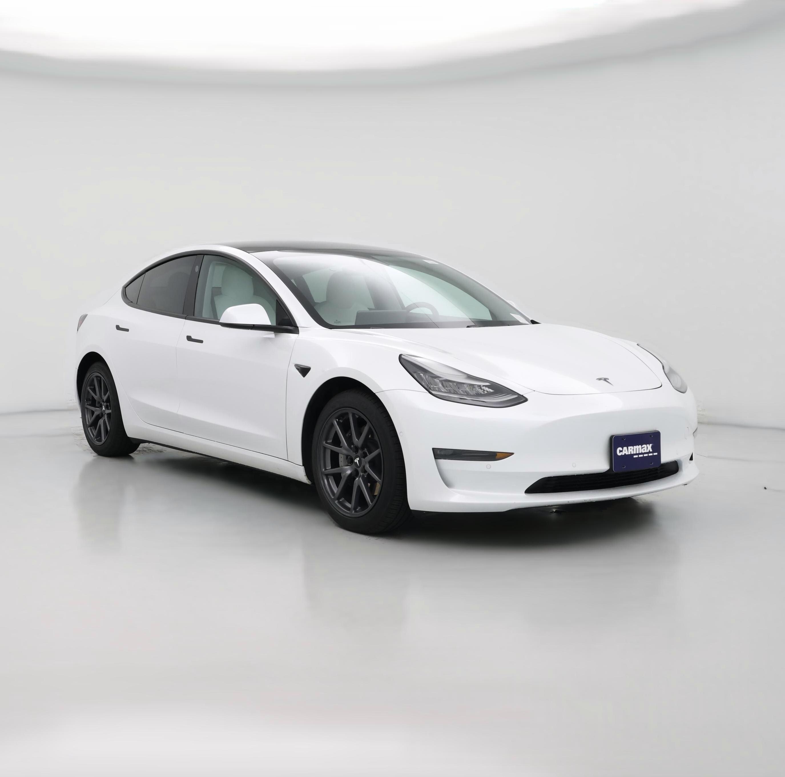 Thumbnail: 2020 Tesla Model 3 - 1