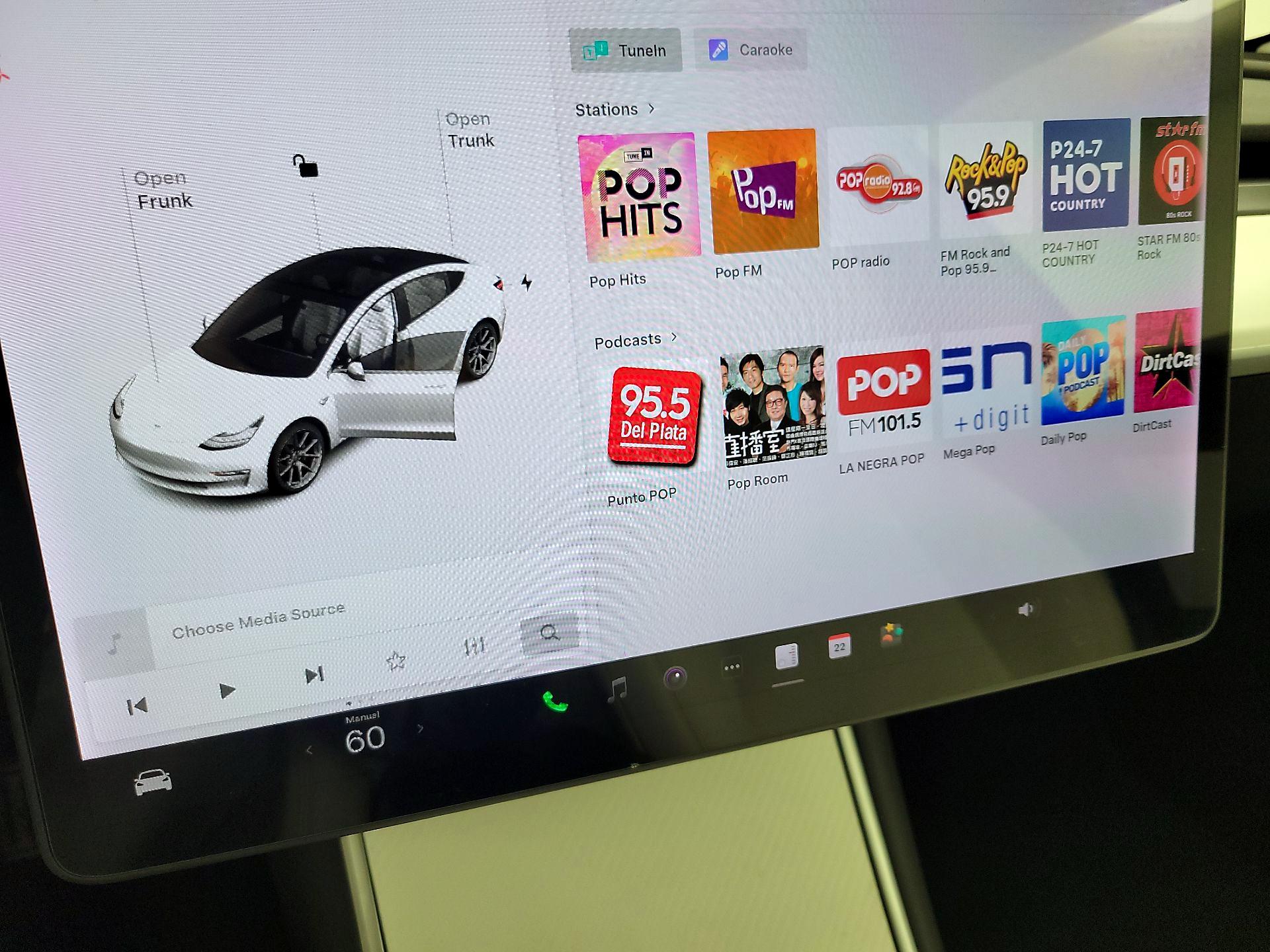 Thumbnail: 2020 Tesla Model 3 - 15