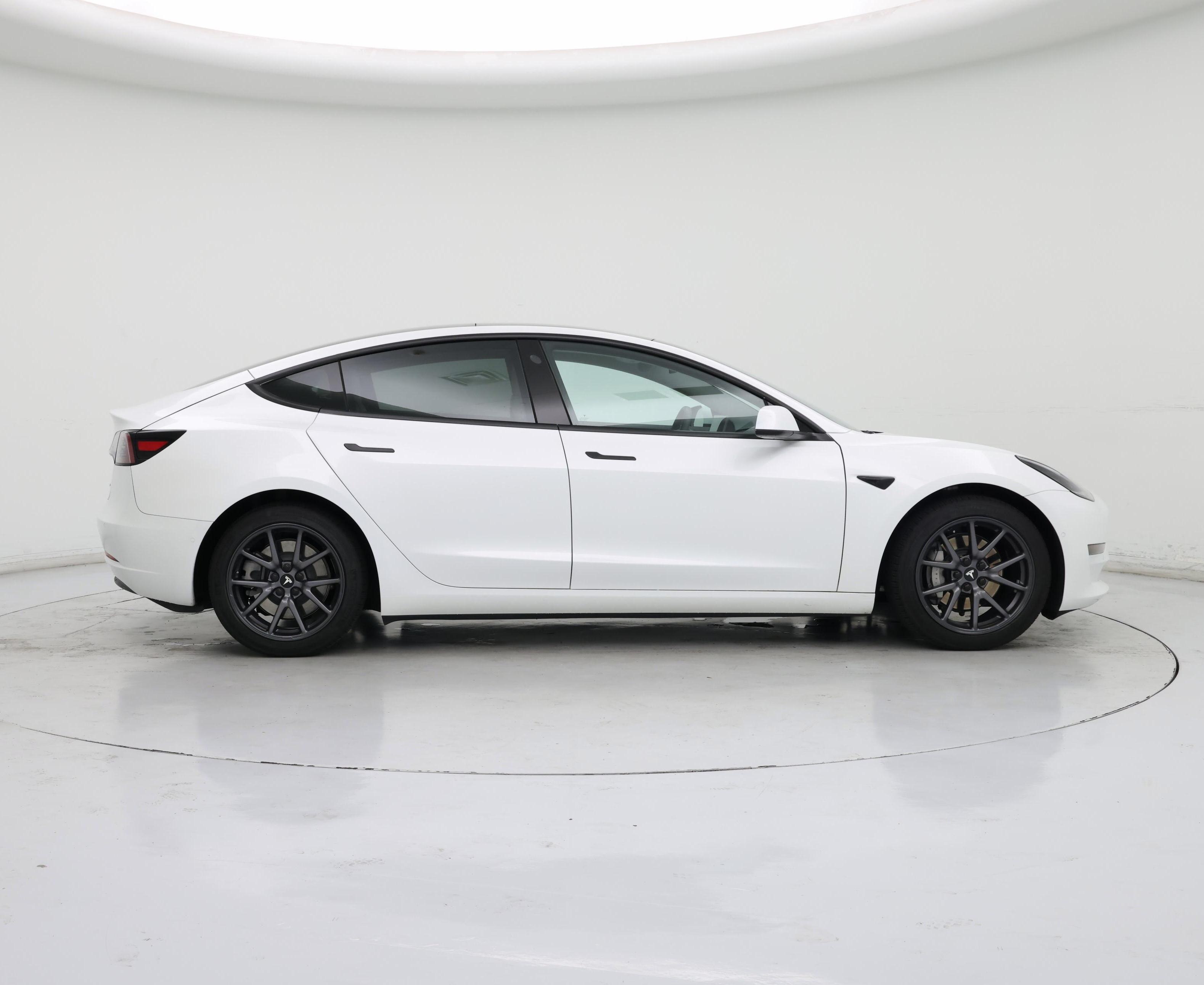 Thumbnail: 2020 Tesla Model 3 - 7