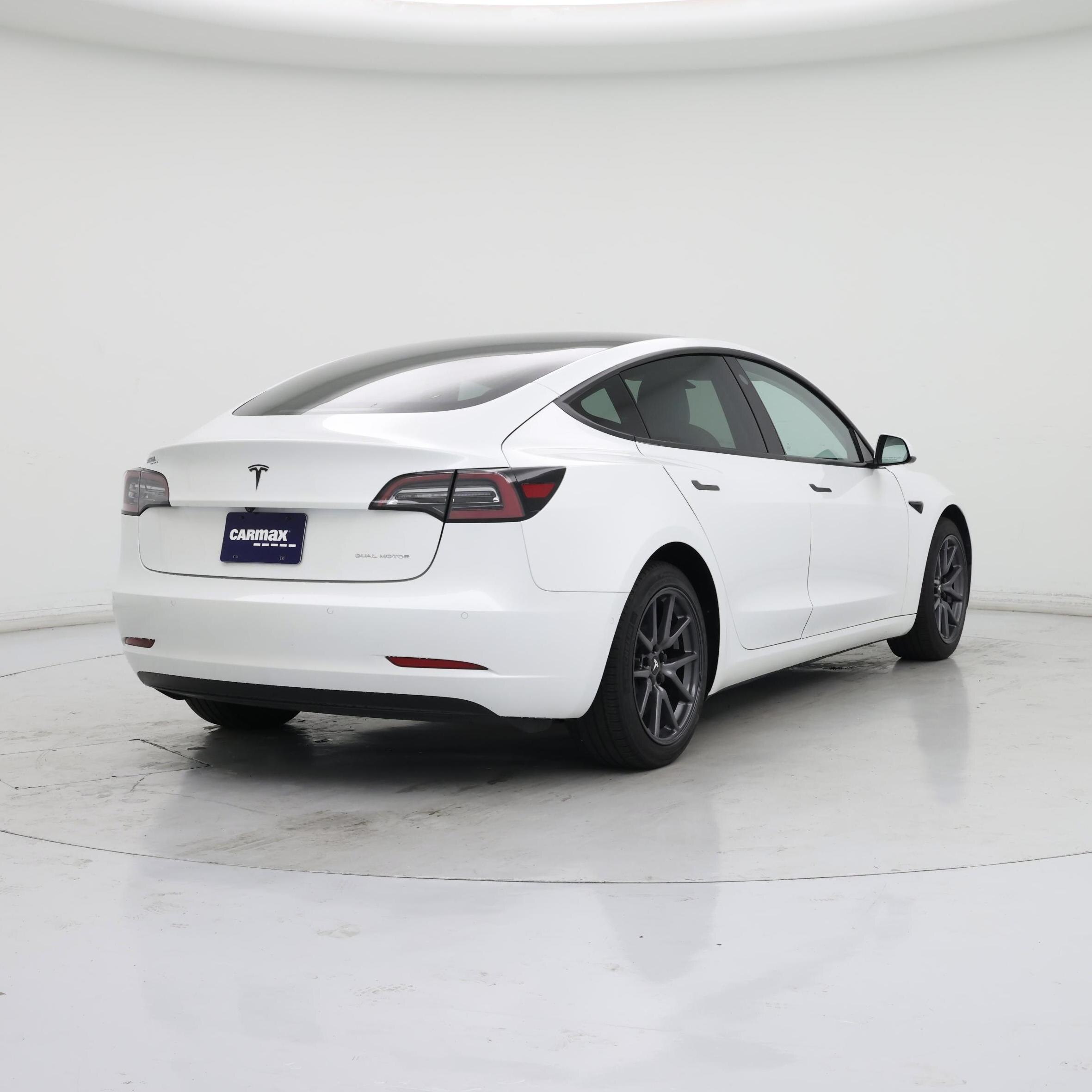Thumbnail: 2020 Tesla Model 3 - 8