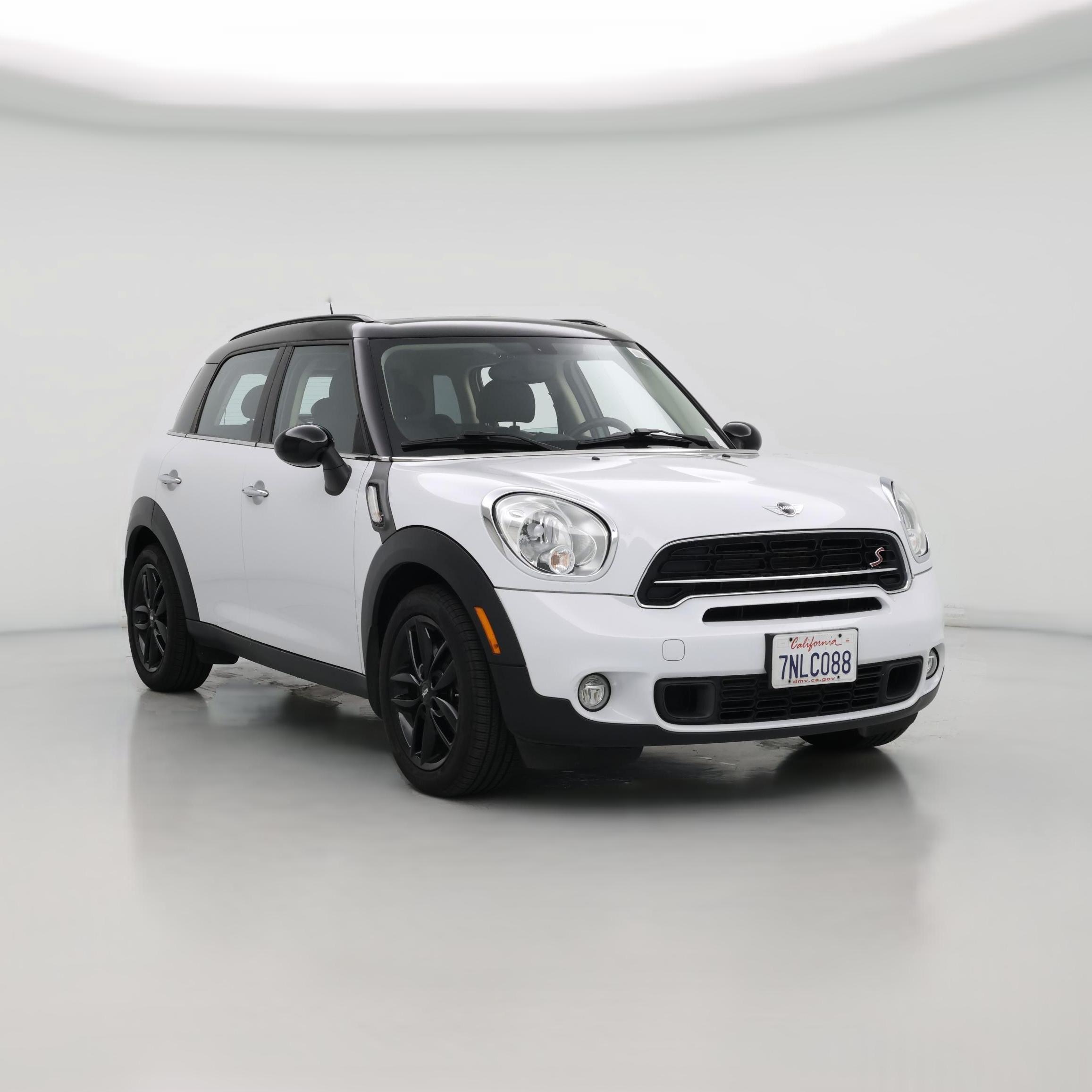 Thumbnail: 2016 MINI Cooper Countryman - 1