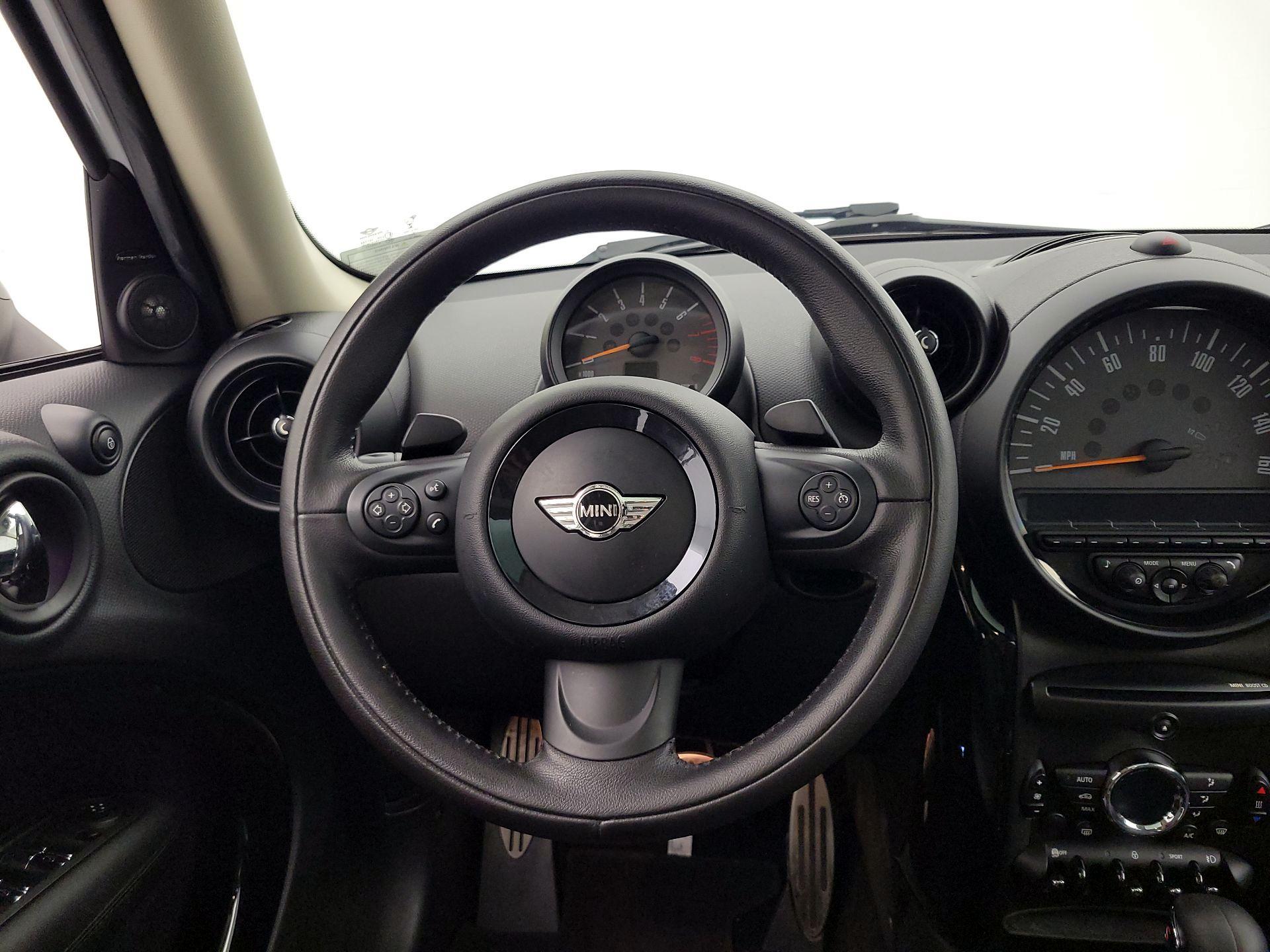 Thumbnail: 2016 MINI Cooper Countryman - 9