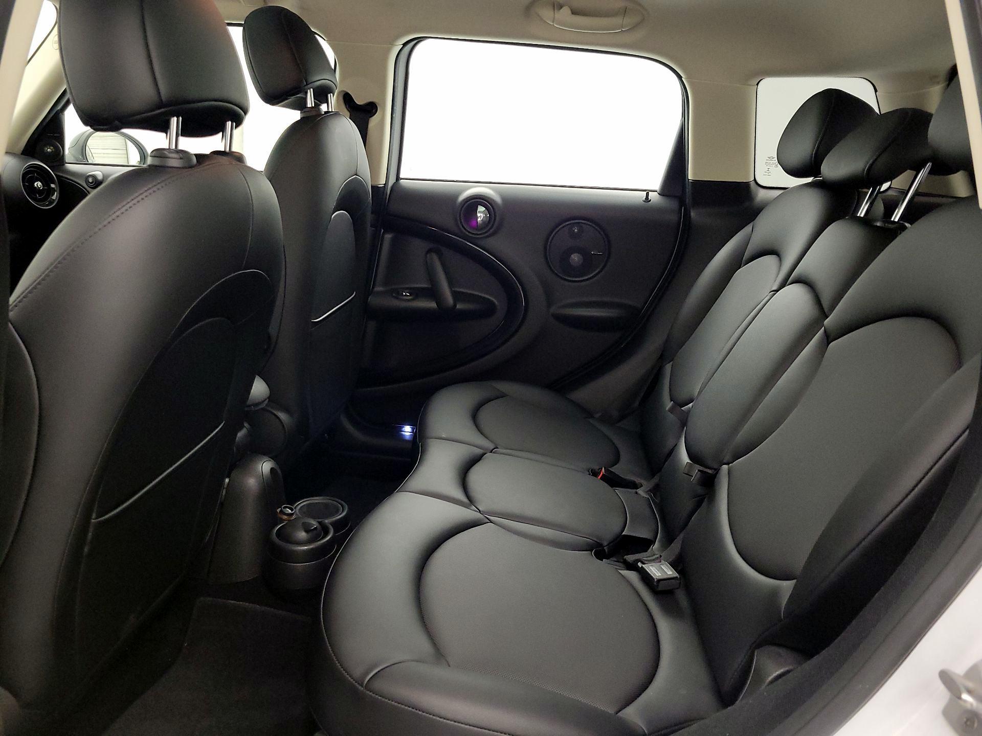 Thumbnail: 2016 MINI Cooper Countryman - 10