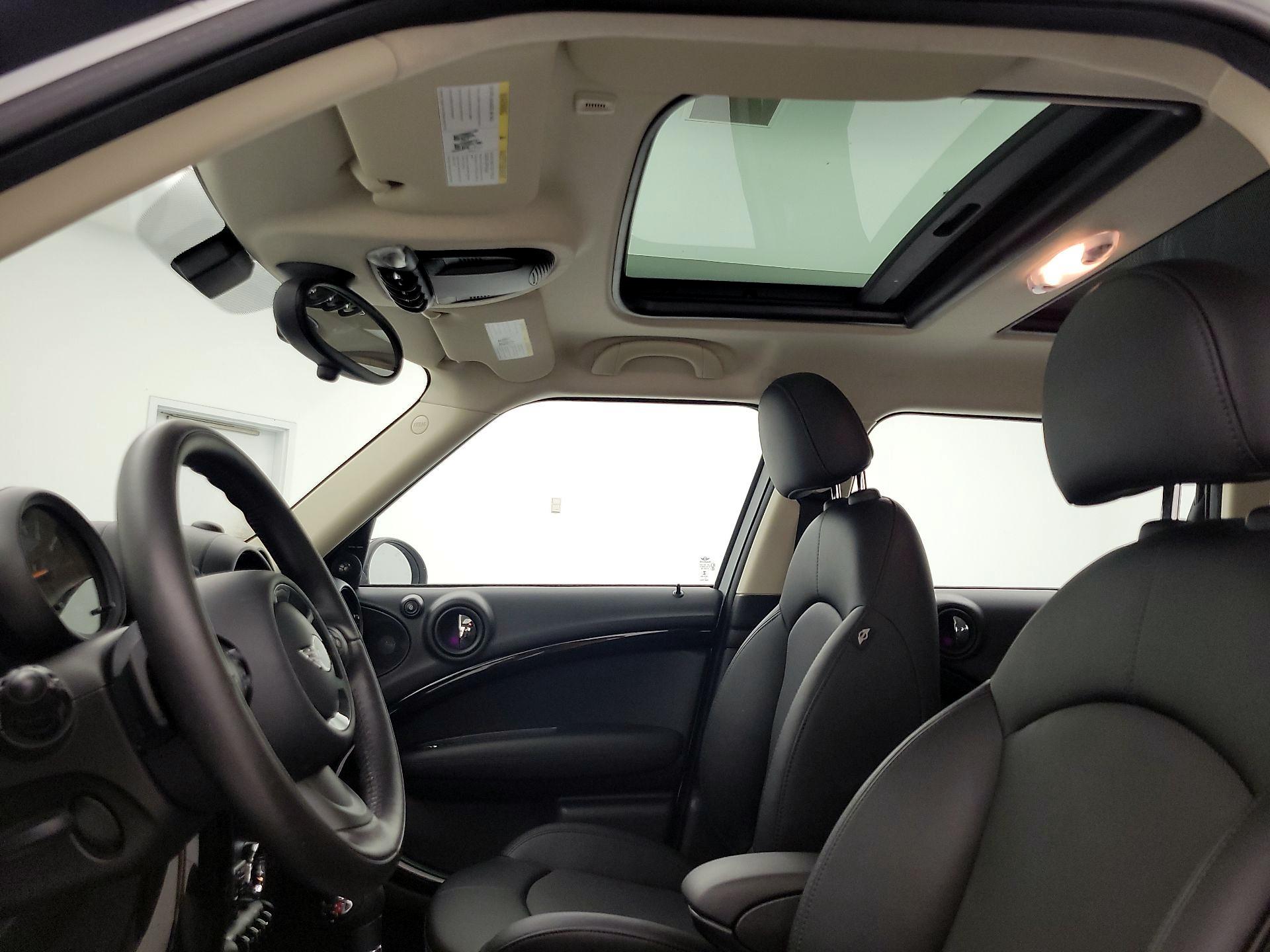 Thumbnail: 2016 MINI Cooper Countryman - 12