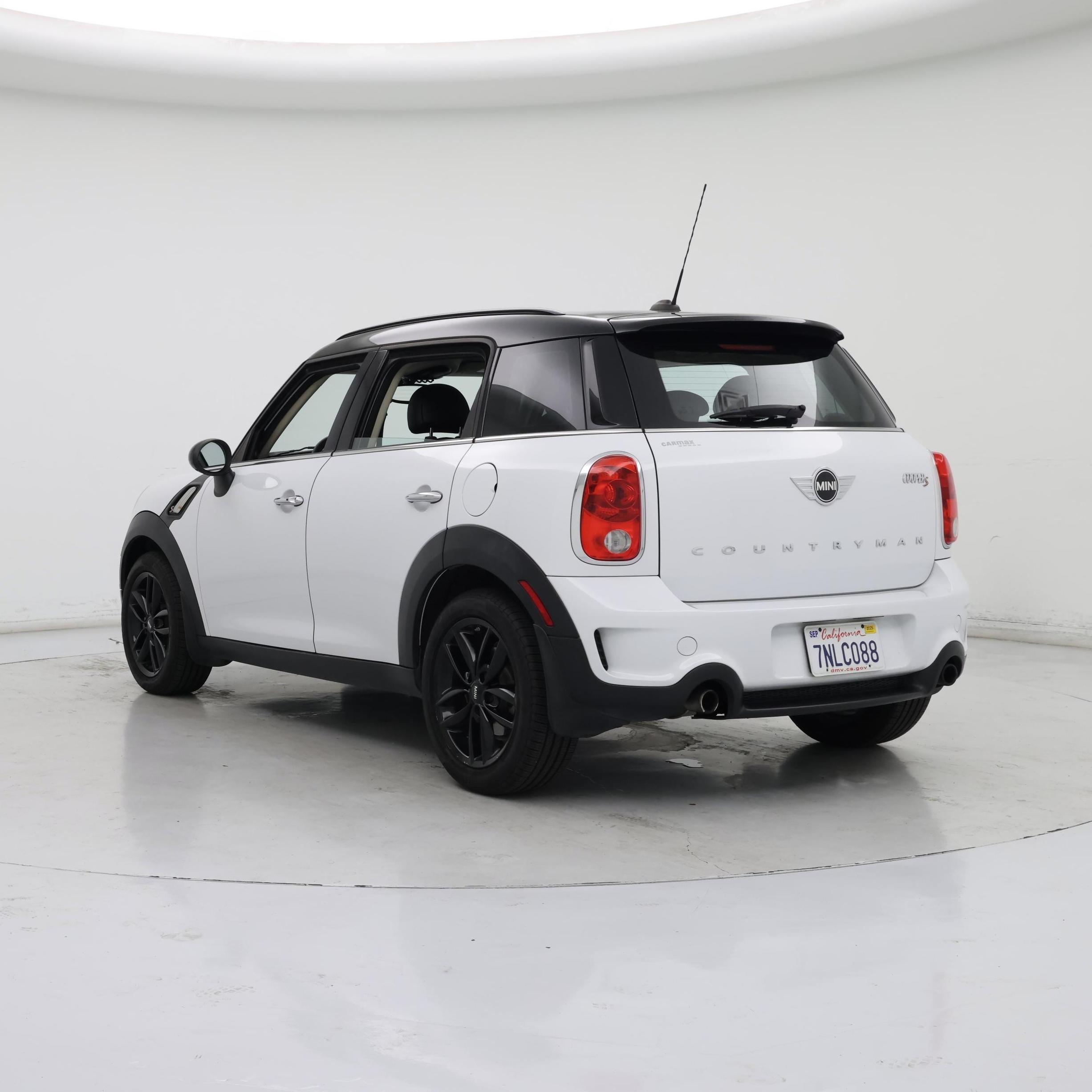 Thumbnail: 2016 MINI Cooper Countryman - 2
