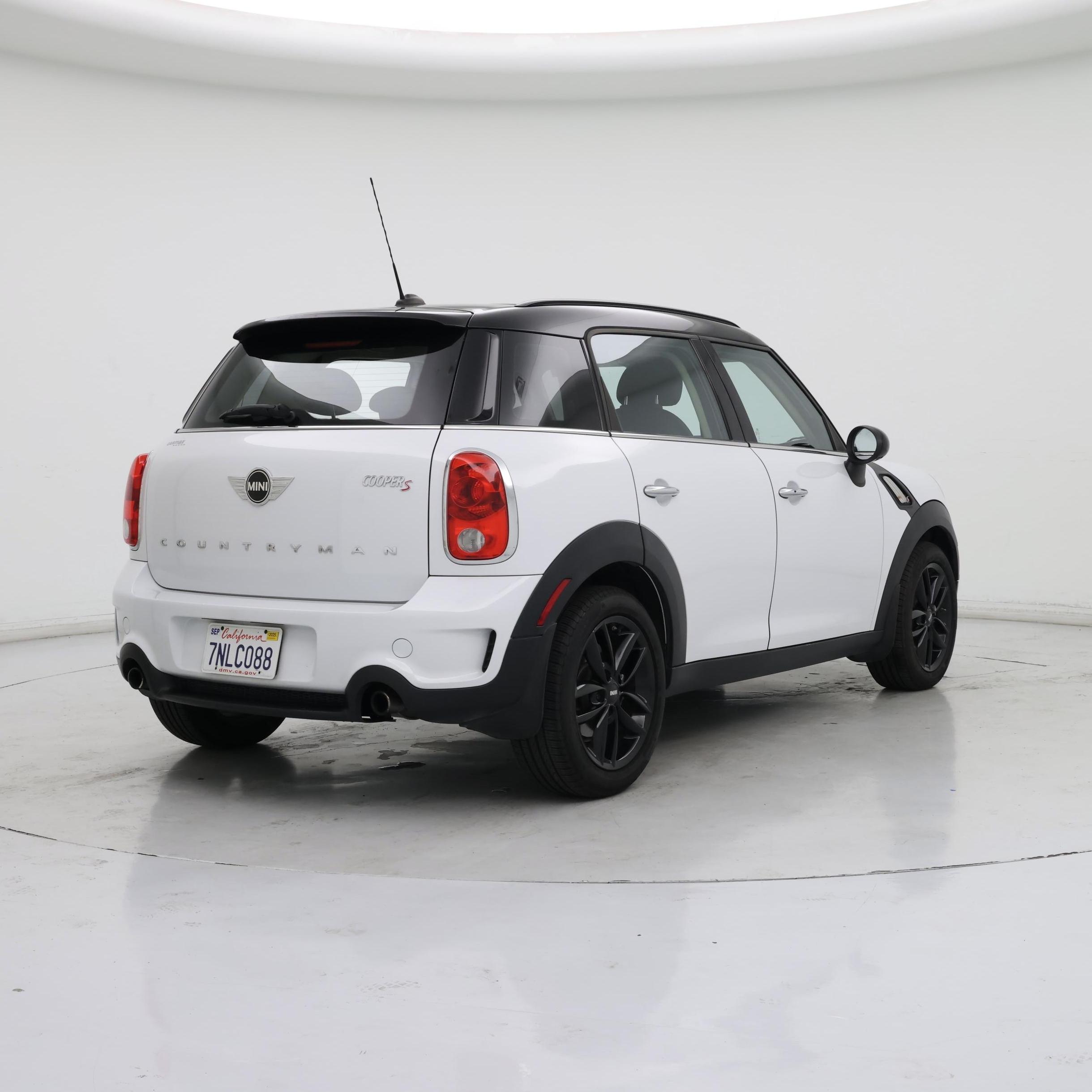 Thumbnail: 2016 MINI Cooper Countryman - 8