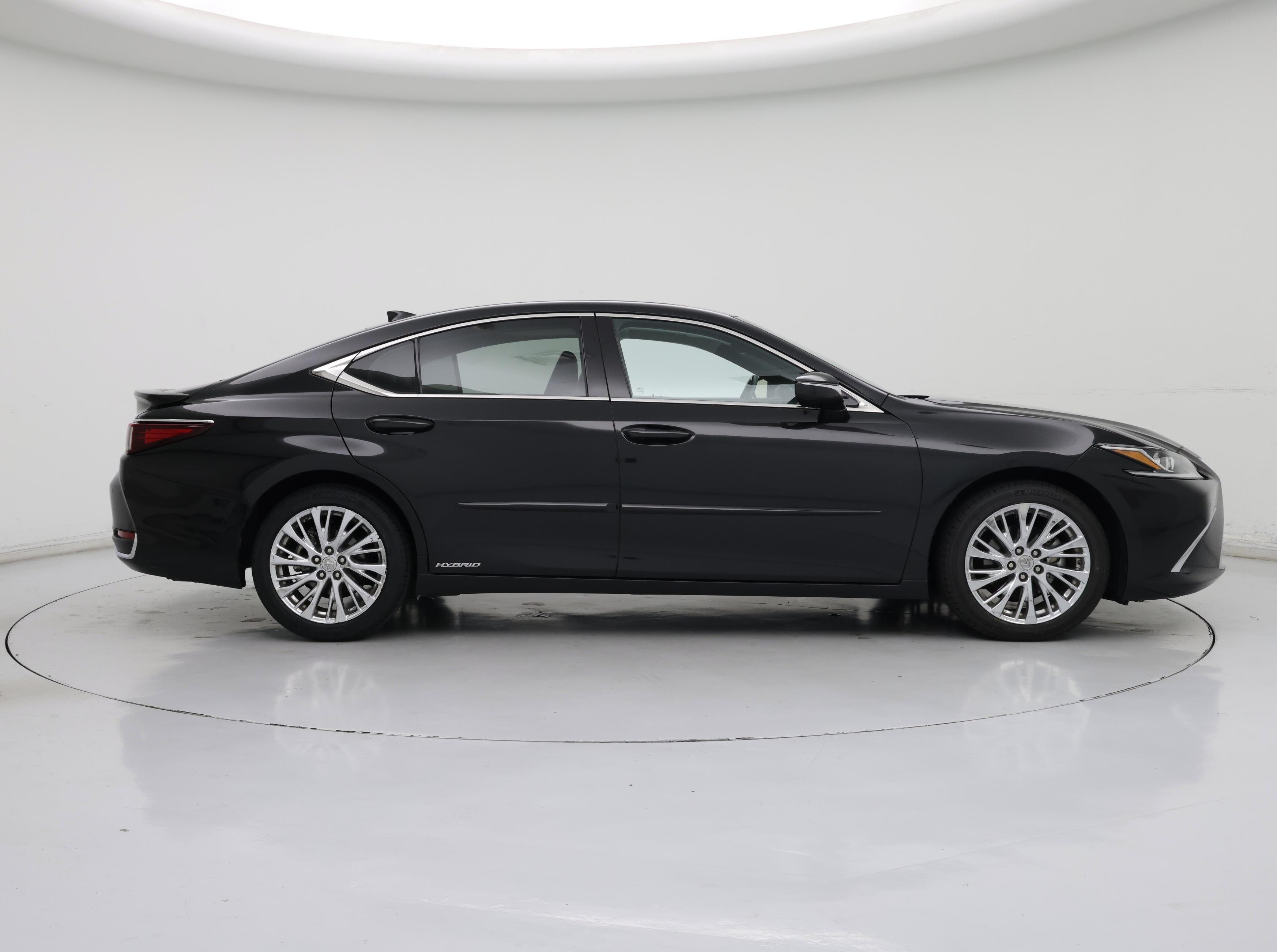 Thumbnail: 2020 Lexus ES - 7