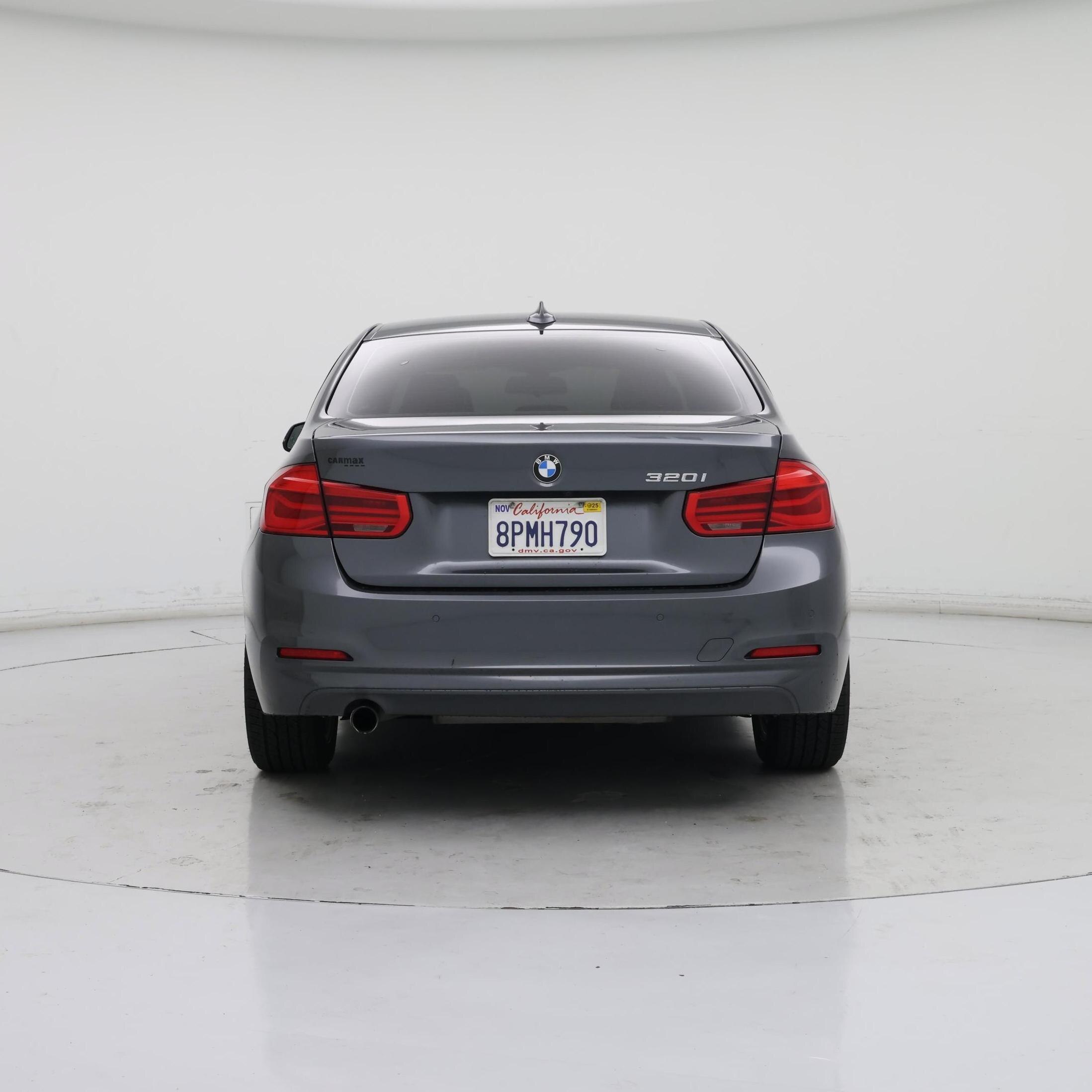 Thumbnail: 2016 BMW 3 Series - 6