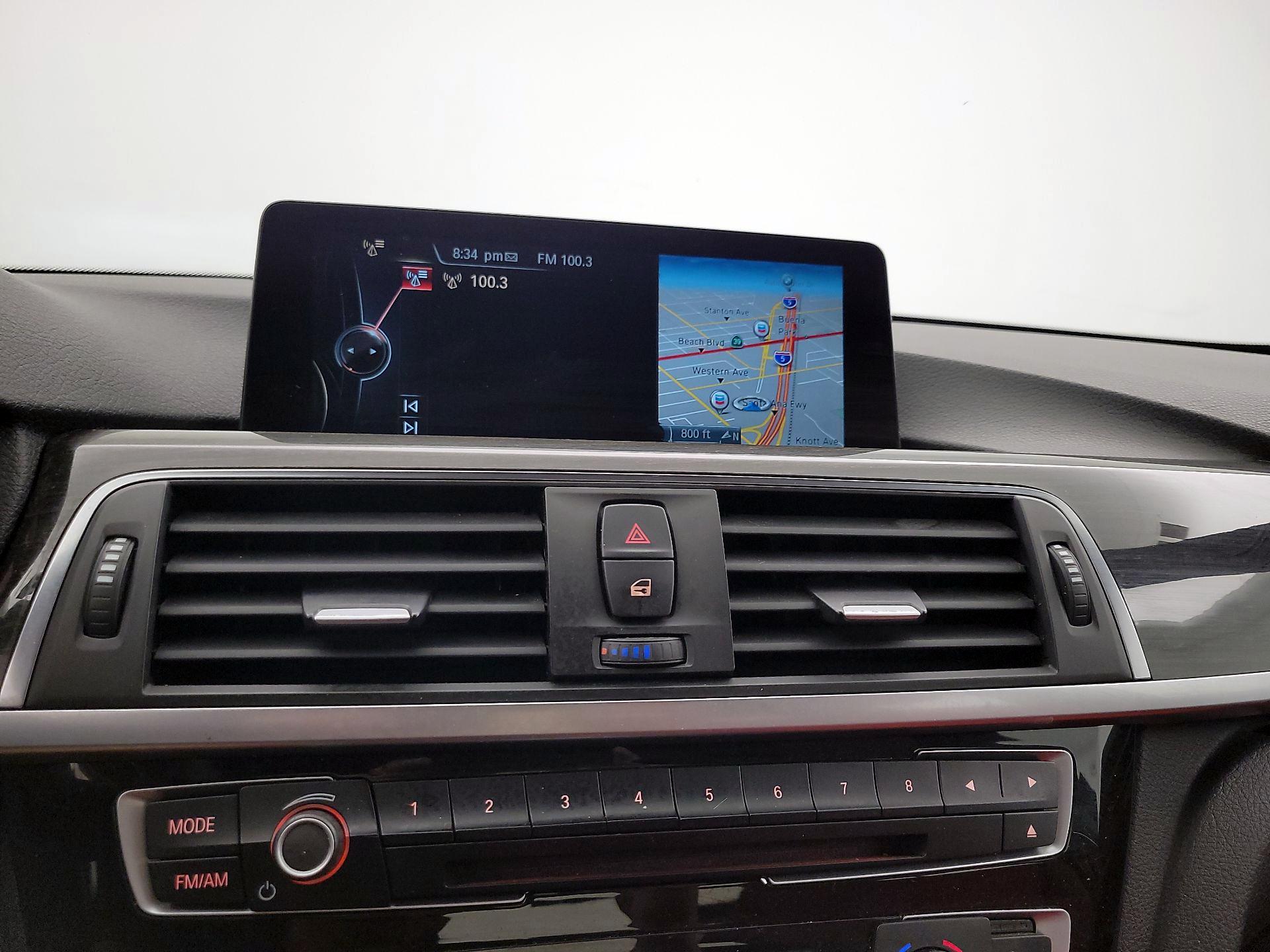 Thumbnail: 2016 BMW 3 Series - 16