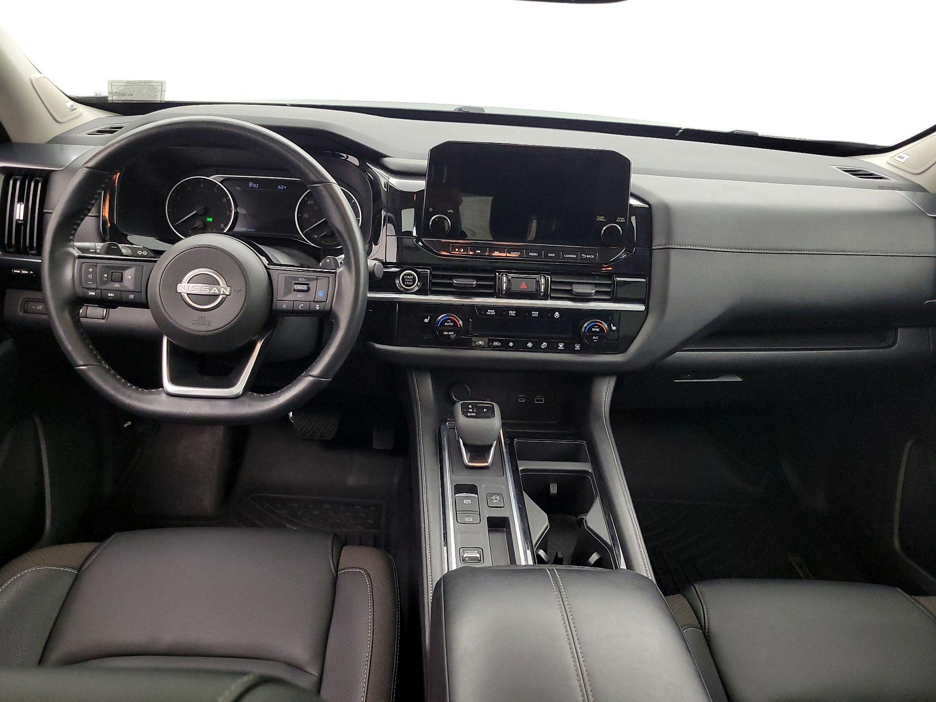 Thumbnail: 2022 Nissan Pathfinder - 9