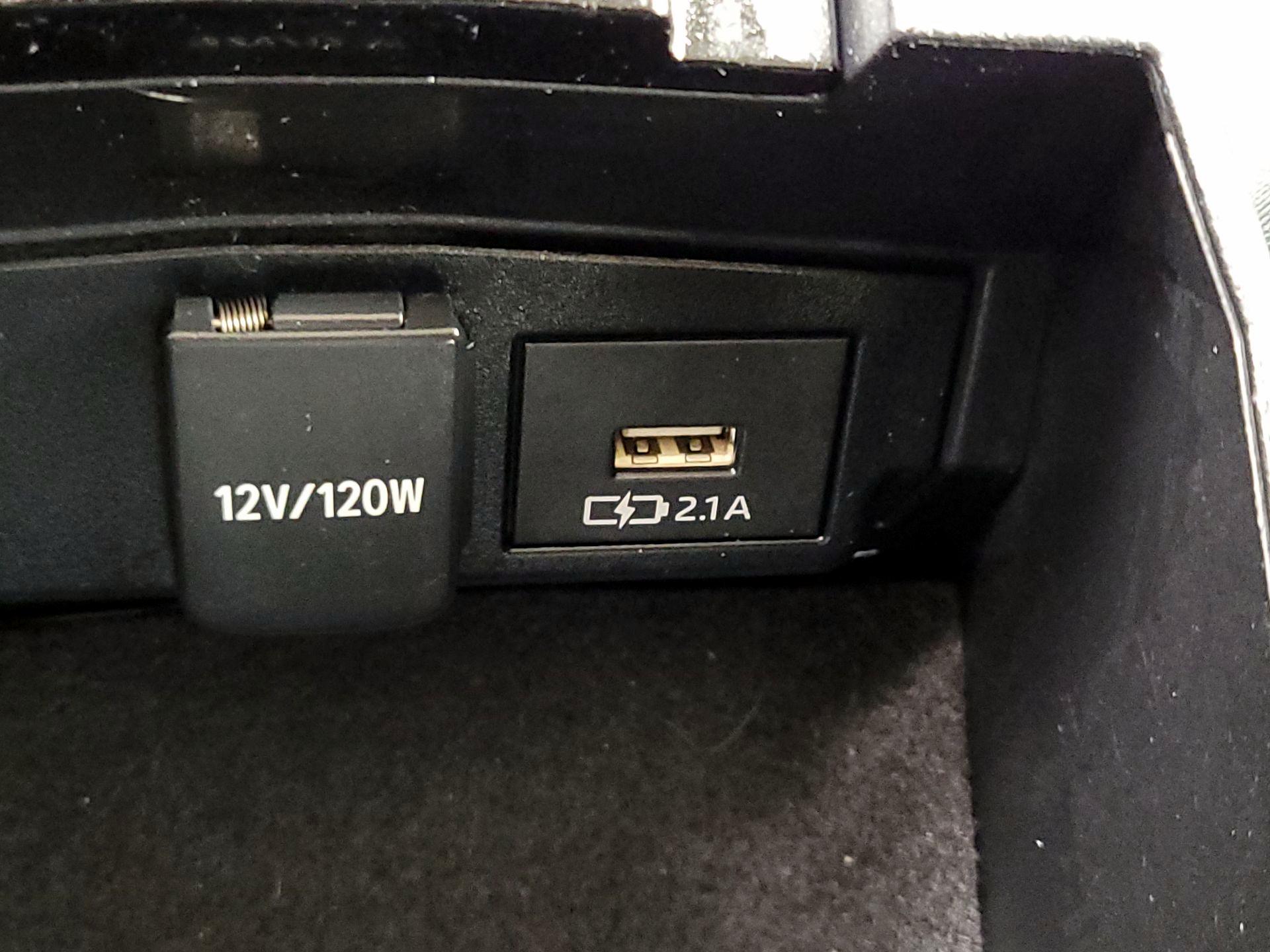 Thumbnail: 2021 Toyota Corolla - 18
