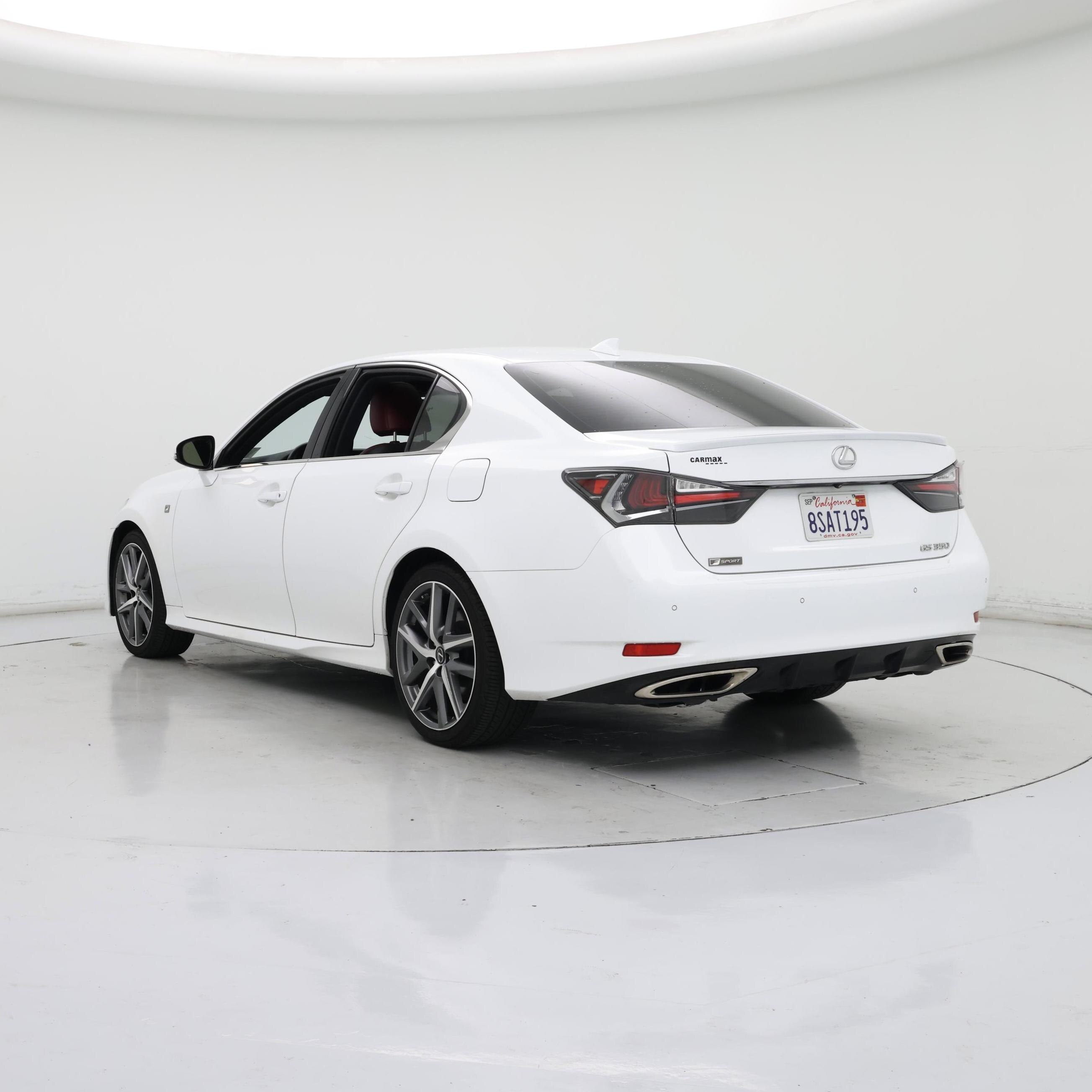 Thumbnail: 2019 Lexus GS - 2