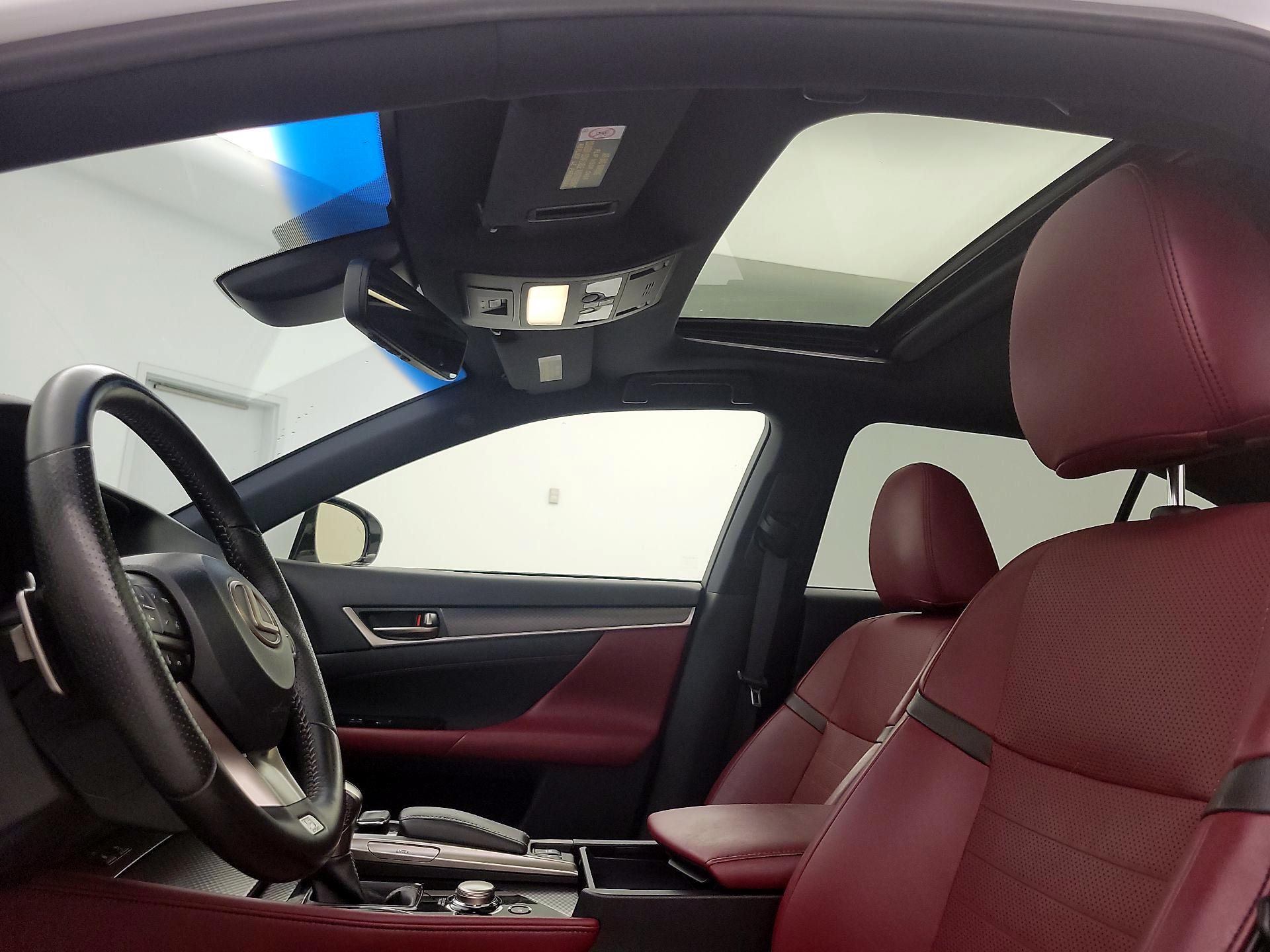 Thumbnail: 2019 Lexus GS - 20